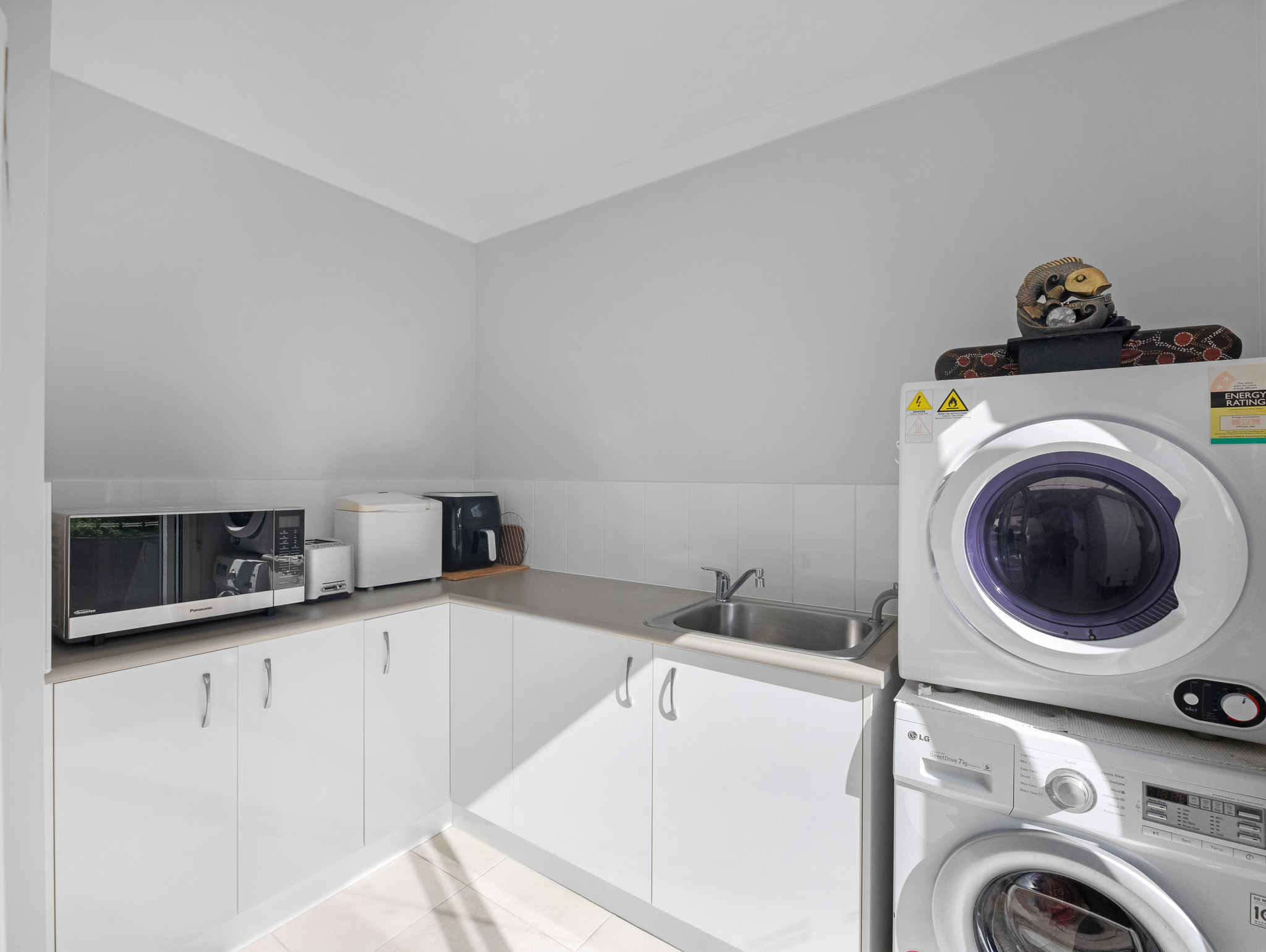 41 Windjammer Circuit, RIVER HEADS, QLD 4655 AUS