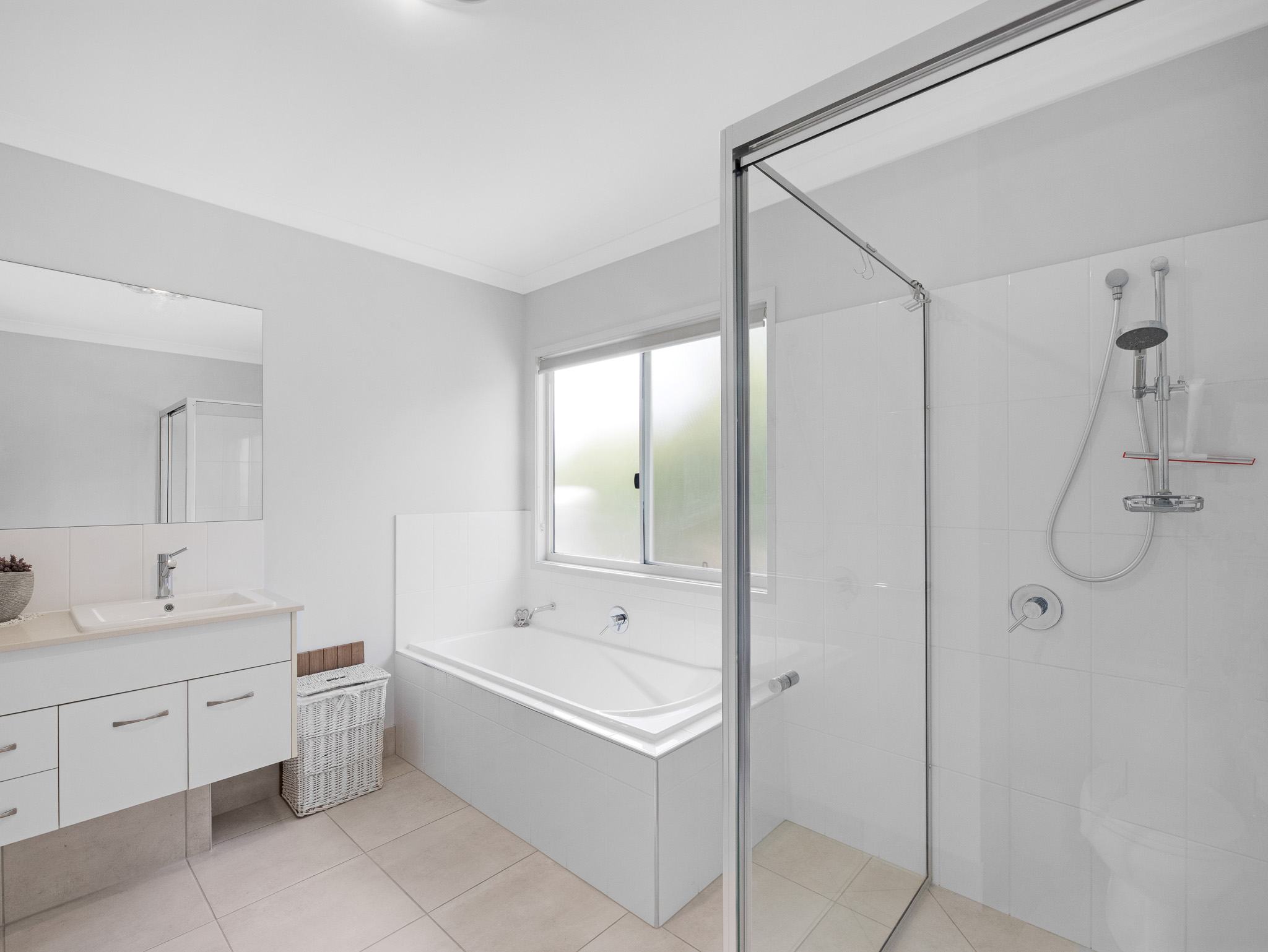 41 Windjammer Circuit, RIVER HEADS, QLD 4655 AUS