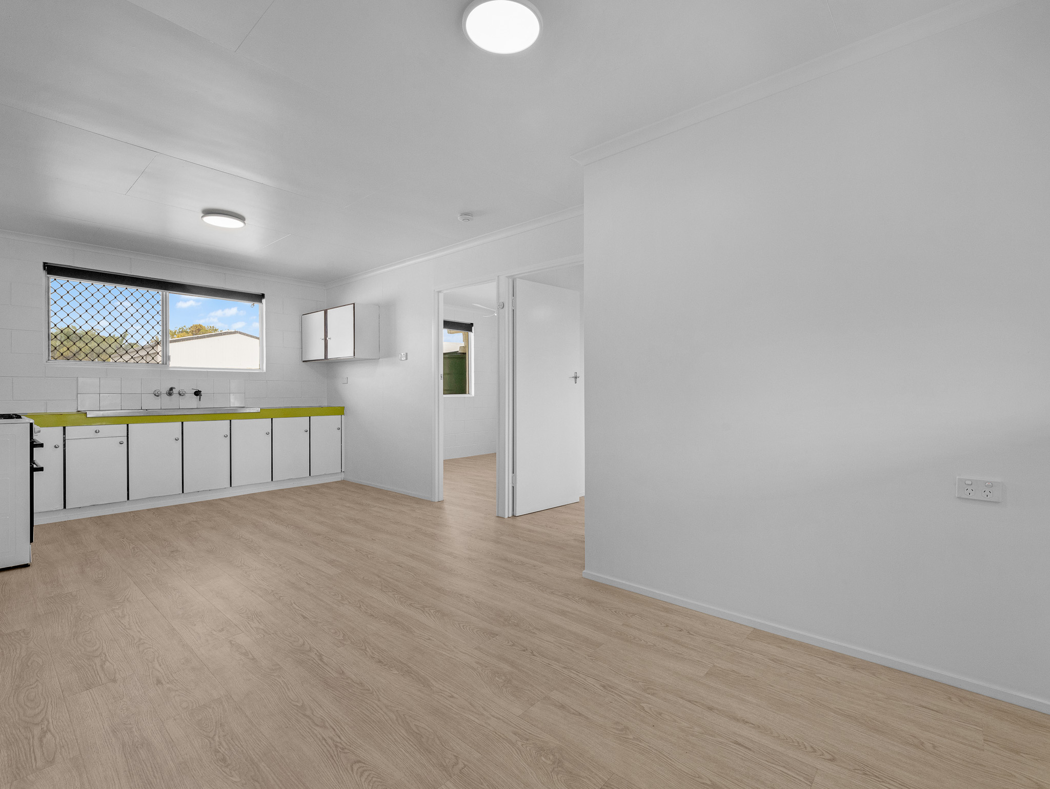 12 Jackson Street, PIALBA, QLD 4655 AUS