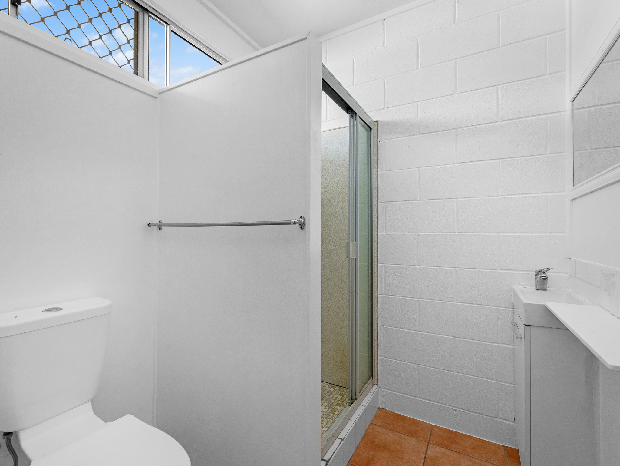 12 Jackson Street, PIALBA, QLD 4655 AUS