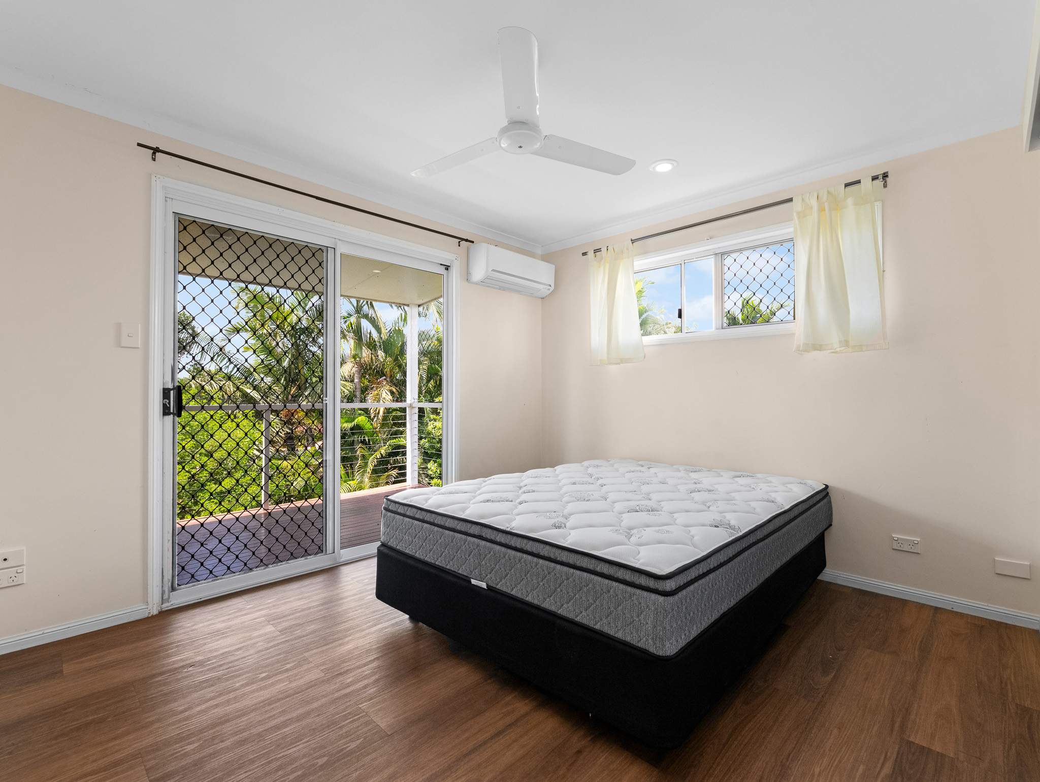 6 Tenimby Street, PIALBA, QLD 4655 AUS