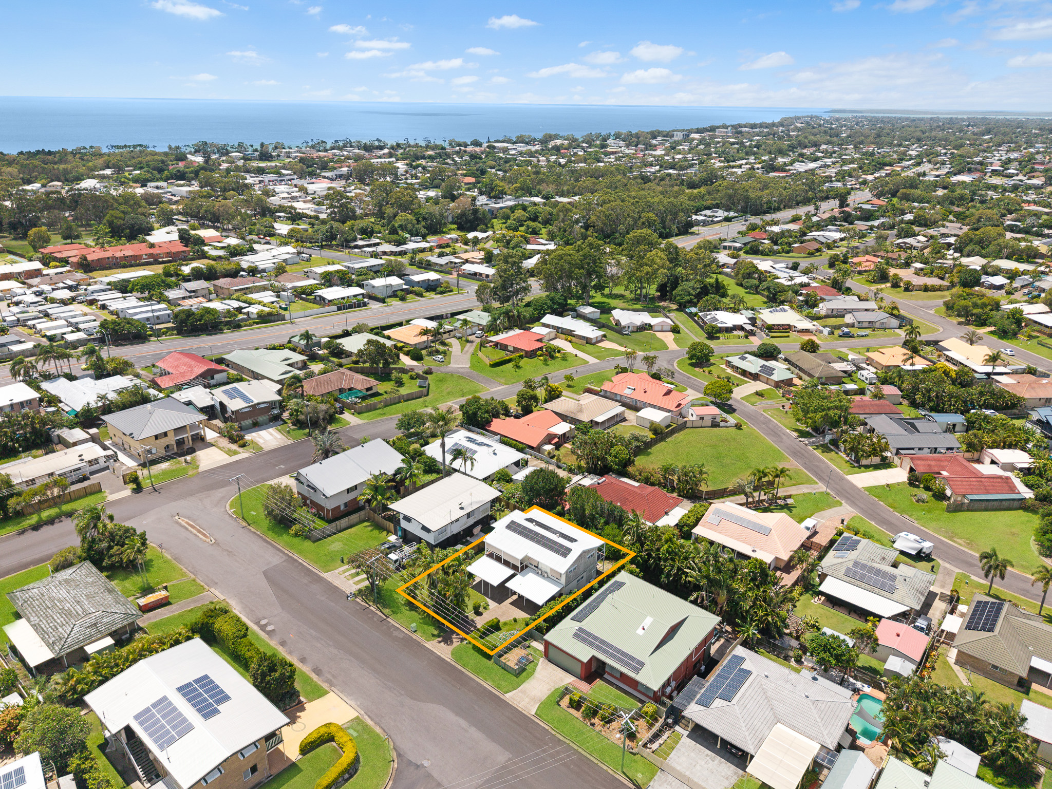 6 Tenimby Street, PIALBA, QLD 4655 AUS