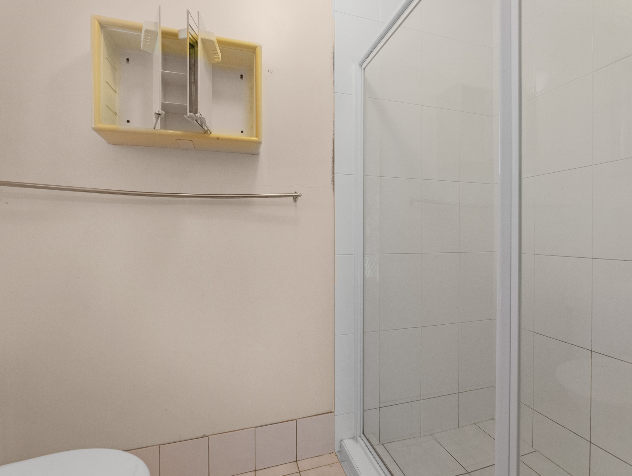 6 Tenimby Street, PIALBA, QLD 4655 AUS