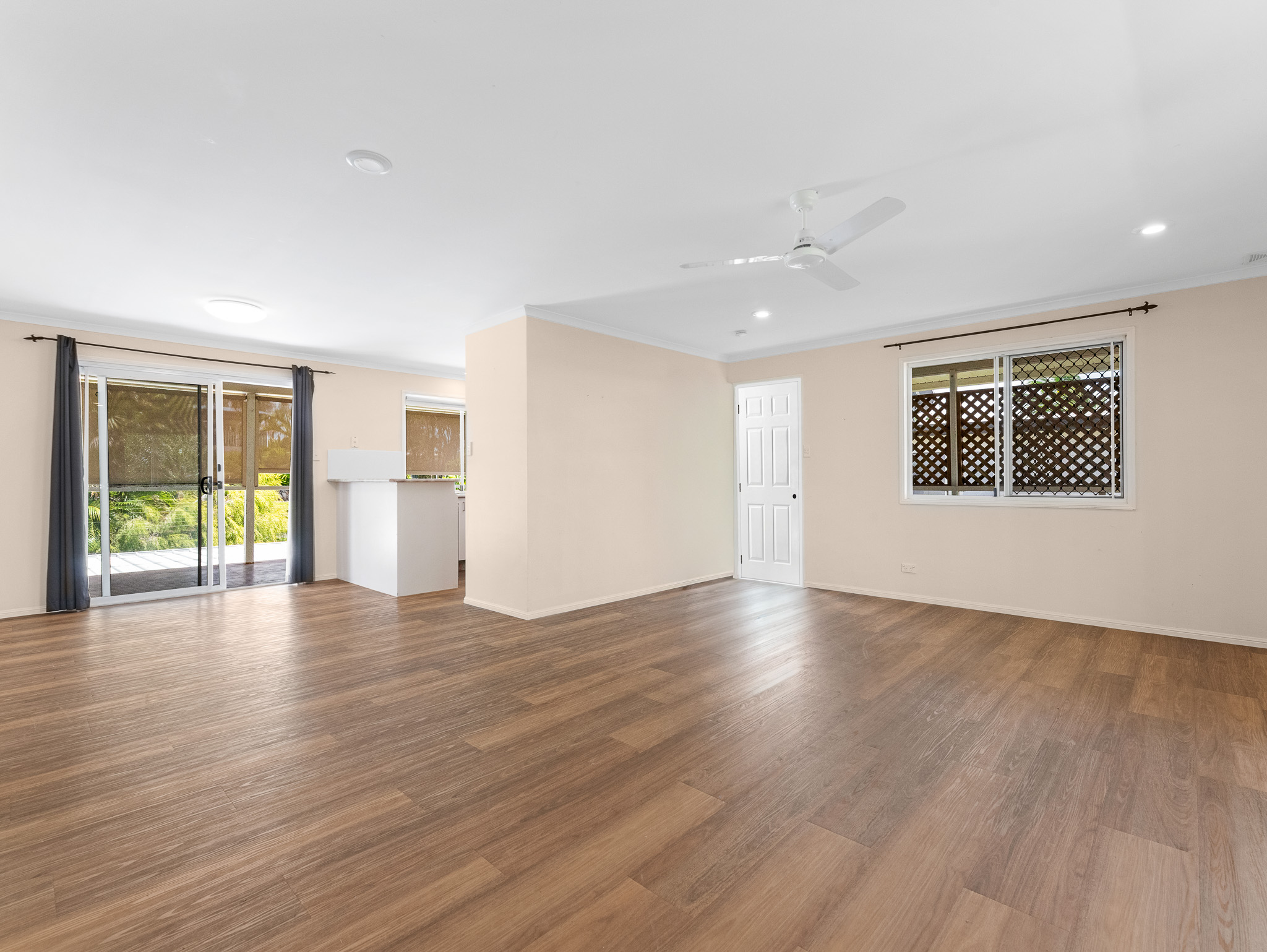 6 Tenimby Street, PIALBA, QLD 4655 AUS