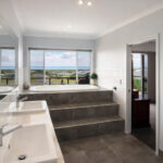 41 Windjammer Circuit, RIVER HEADS, QLD 4655 AUS