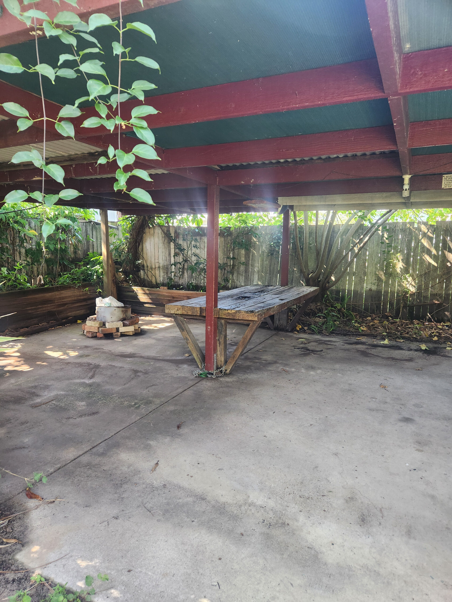 15 Ocean Street, TORQUAY, QLD 4655 AUS