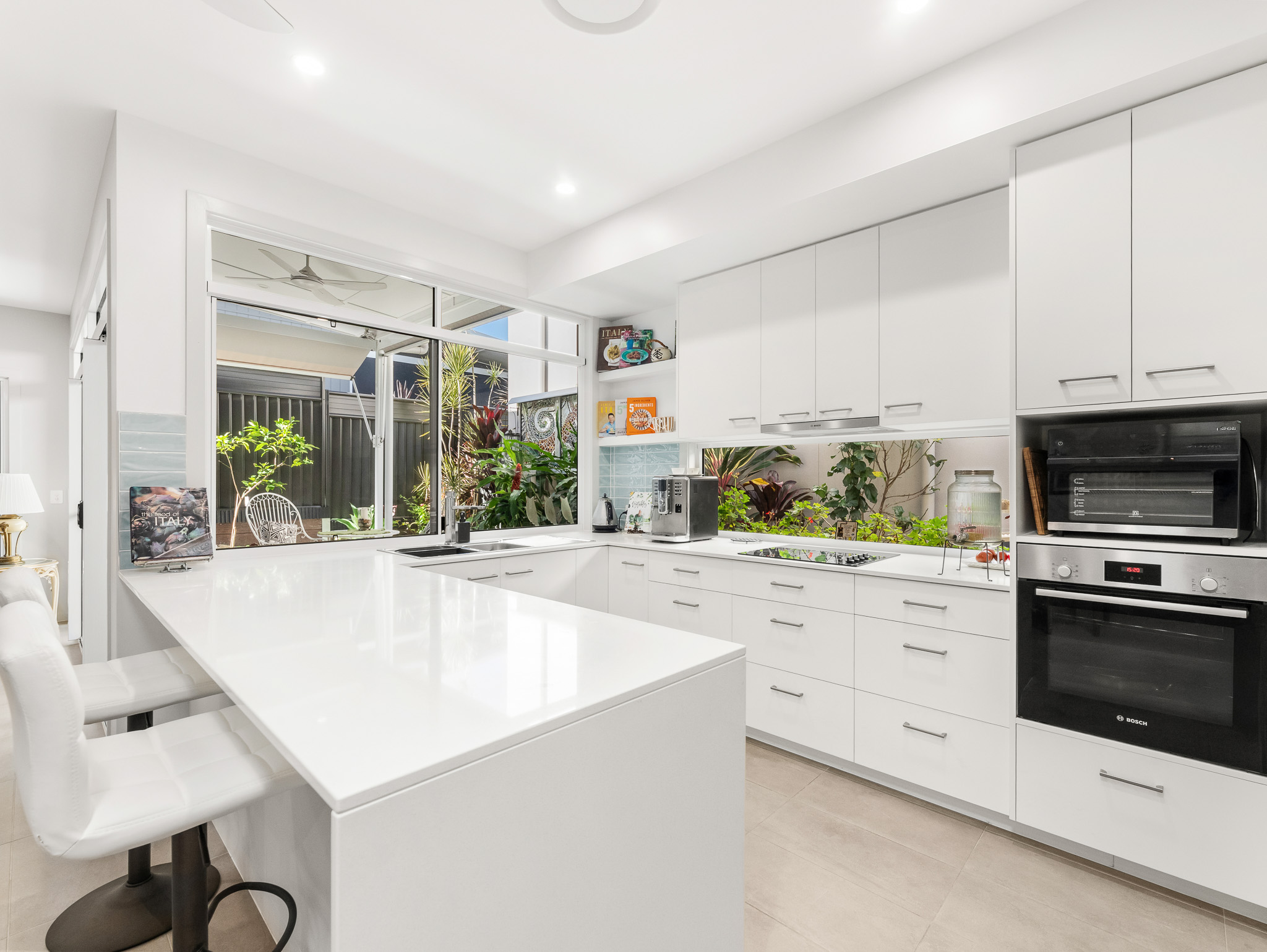 173/1 Latitude Blvde 