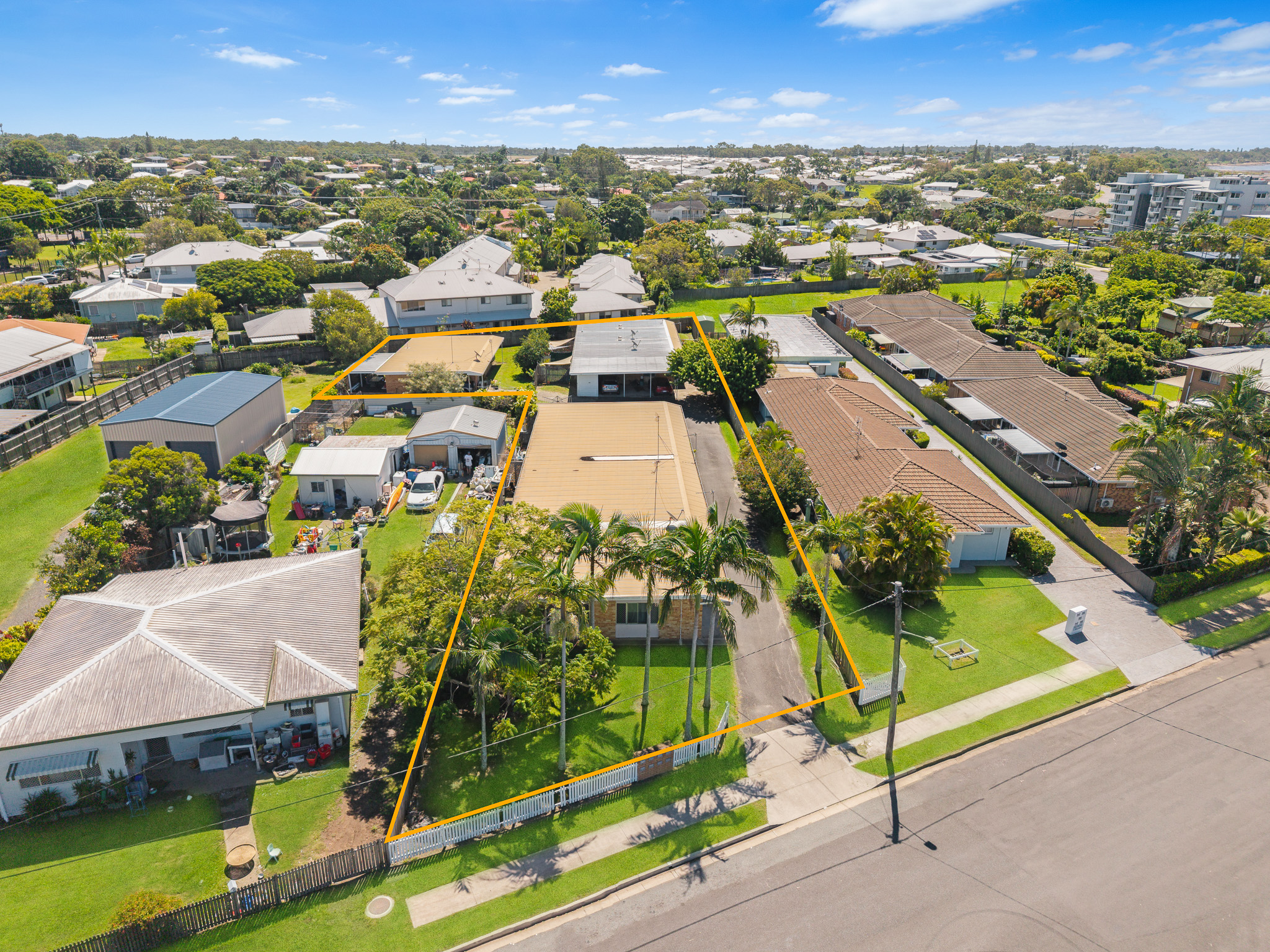 17 George Street, PIALBA, QLD 4655 AUS