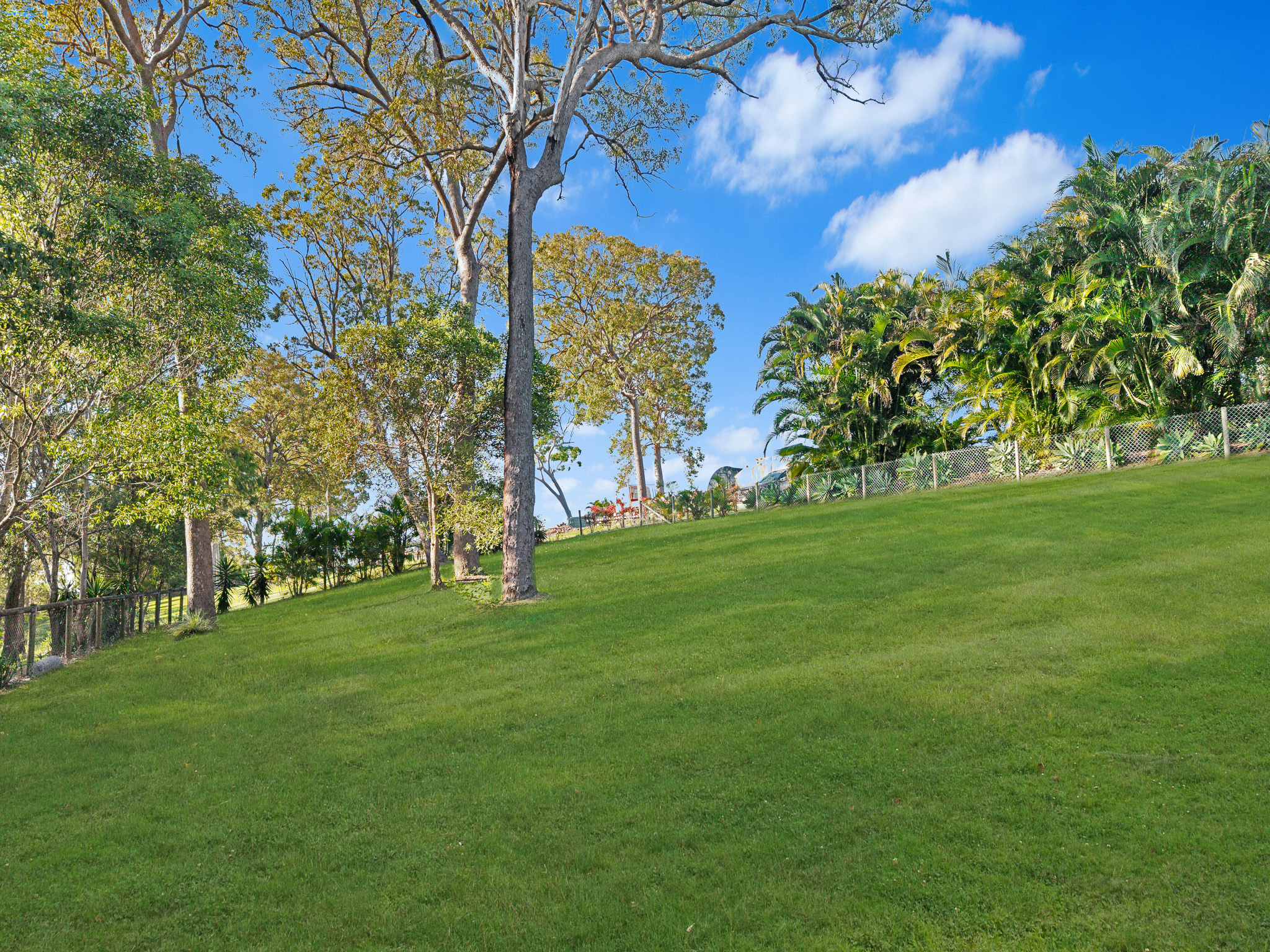 20 Longview  Drive, RIVER HEADS, QLD 4655 AUS