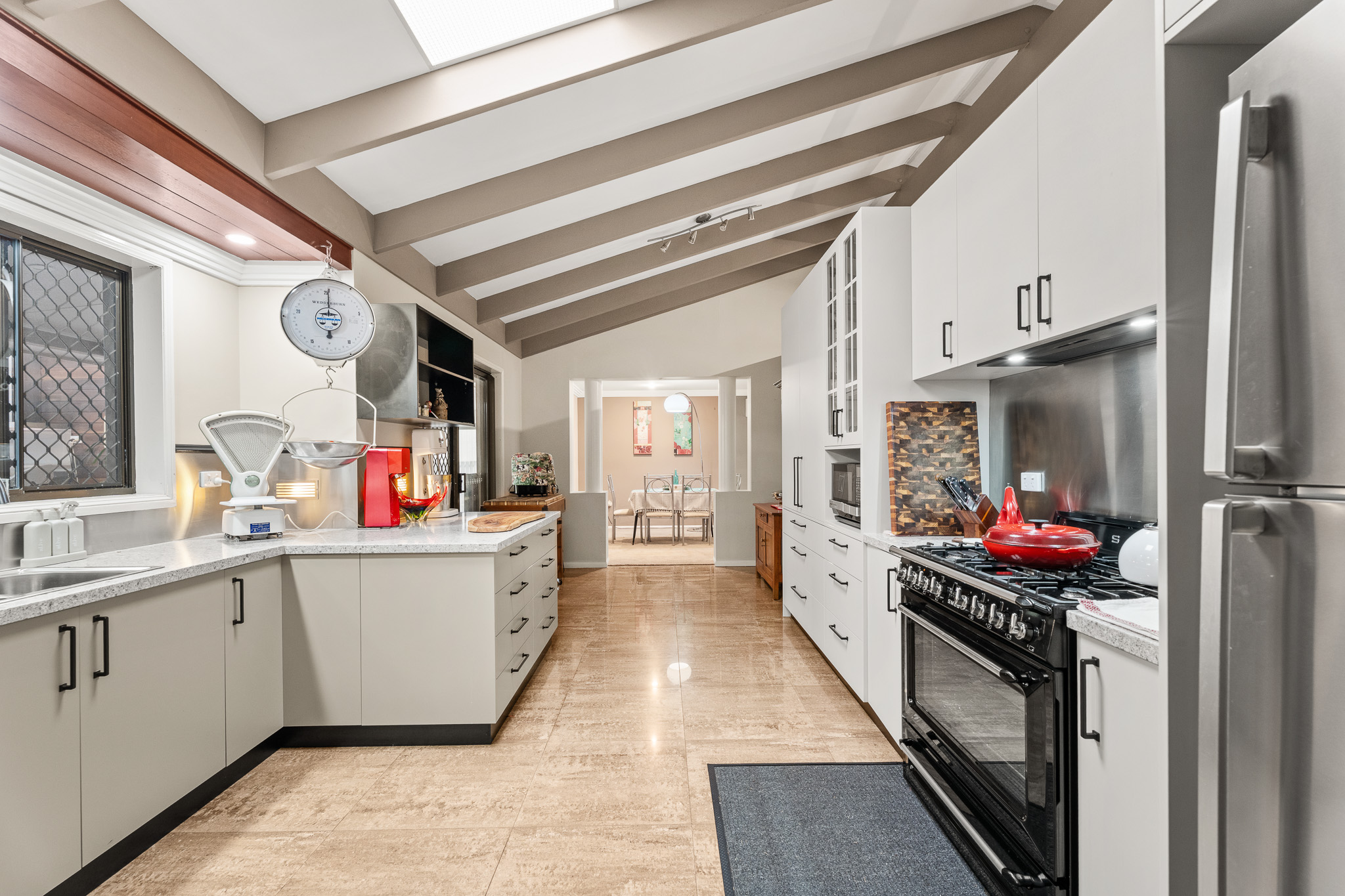 69 Nissen Street, URRAWEEN, QLD 4655 AUS