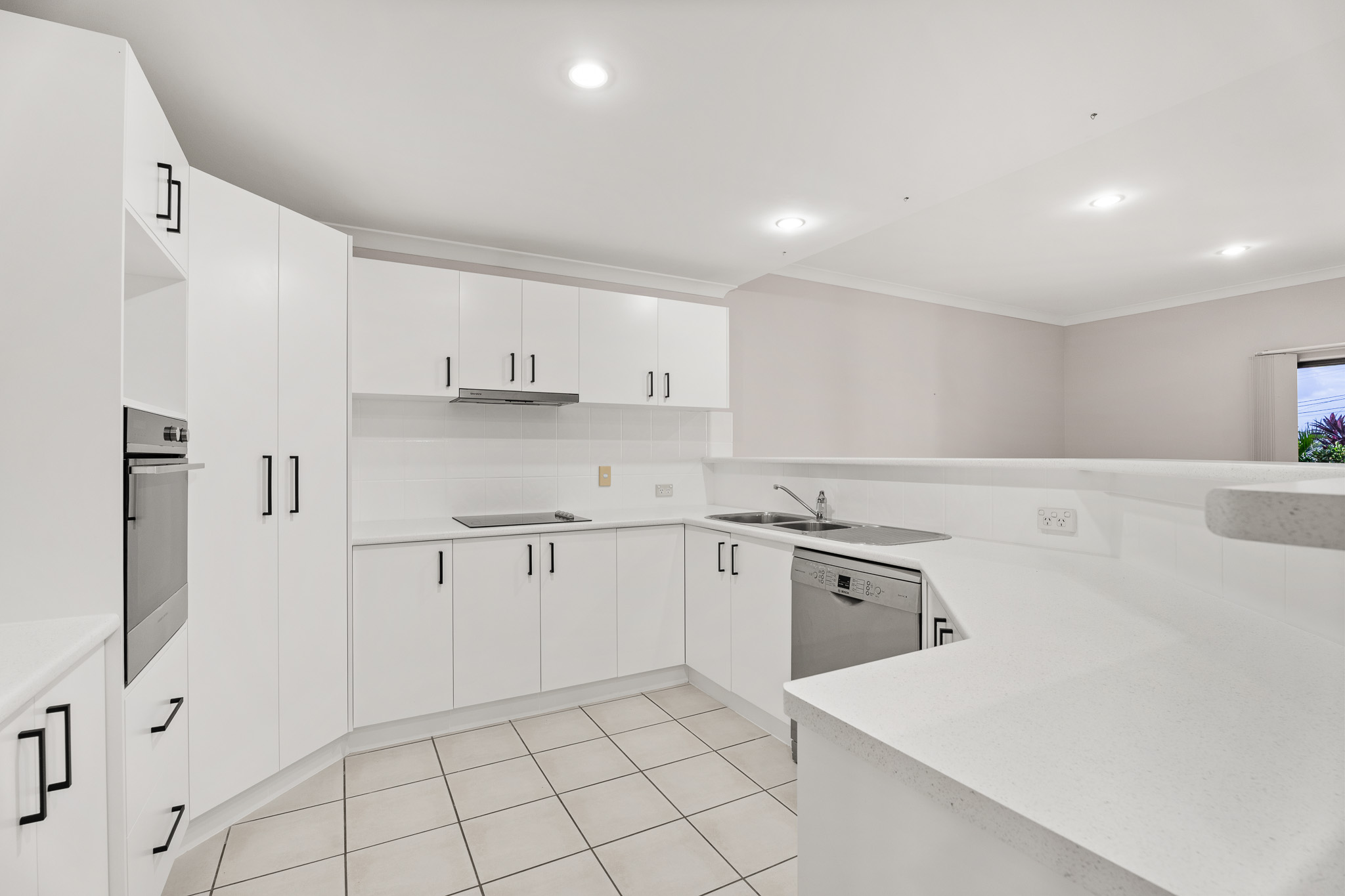 9/30 East Street, SCARNESS, QLD 4655 AUS