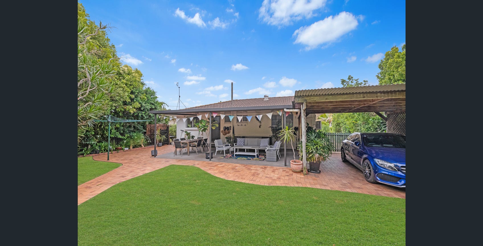 17 Campbell Street, TORQUAY, QLD 4655 AUS