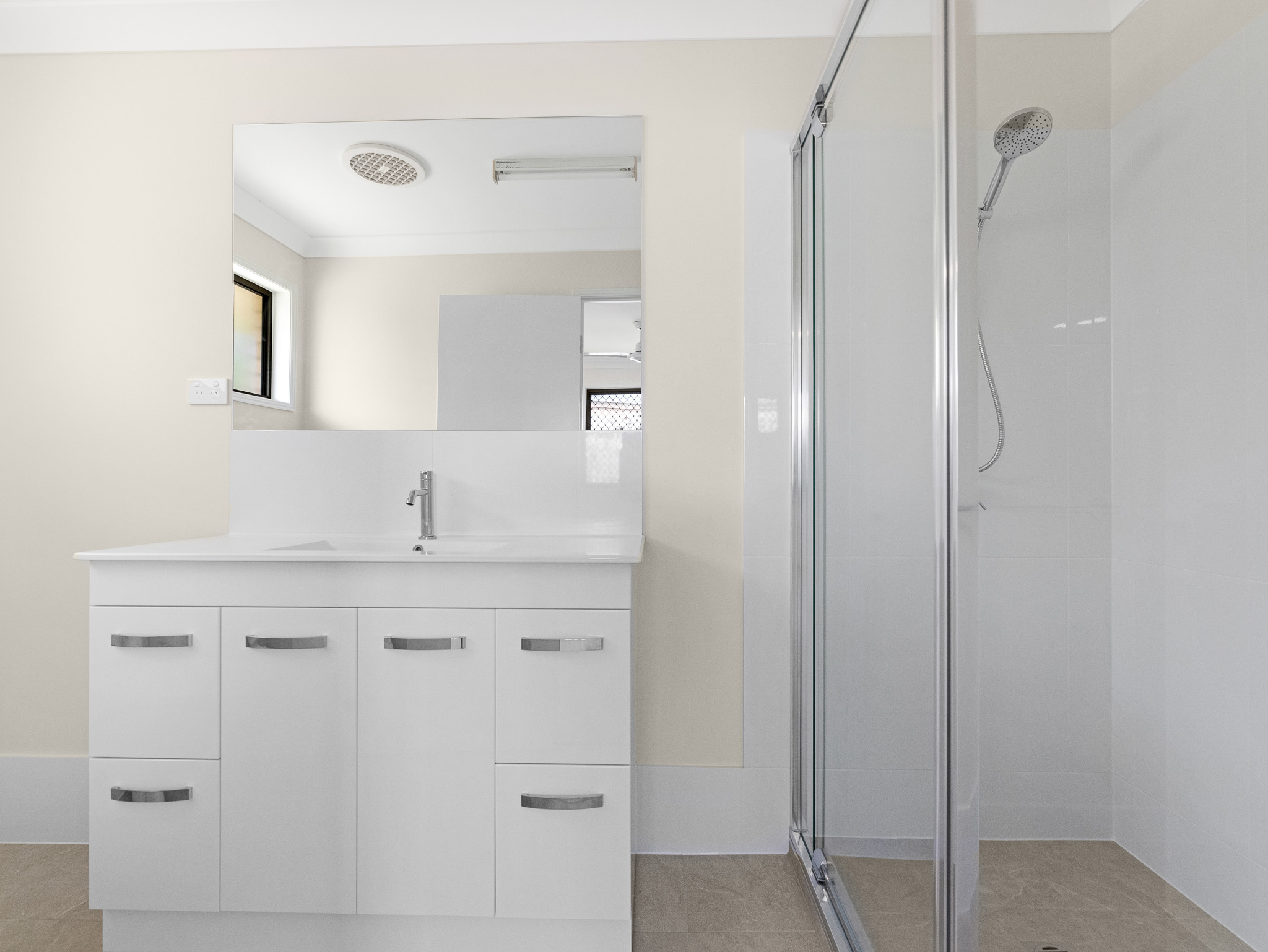 7 Pebble Court, TORQUAY, QLD 4655 AUS