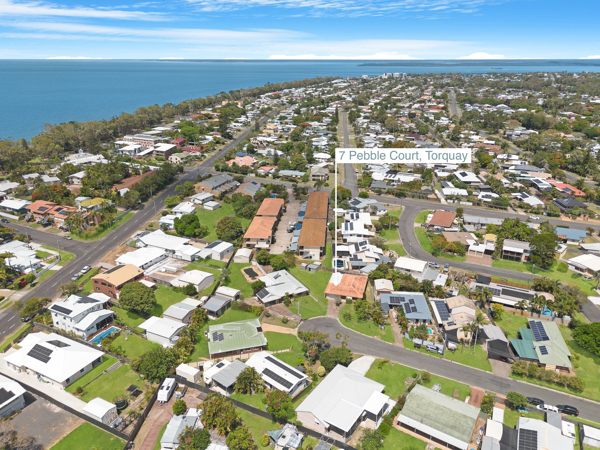 7 Pebble Court, TORQUAY, QLD 4655 AUS