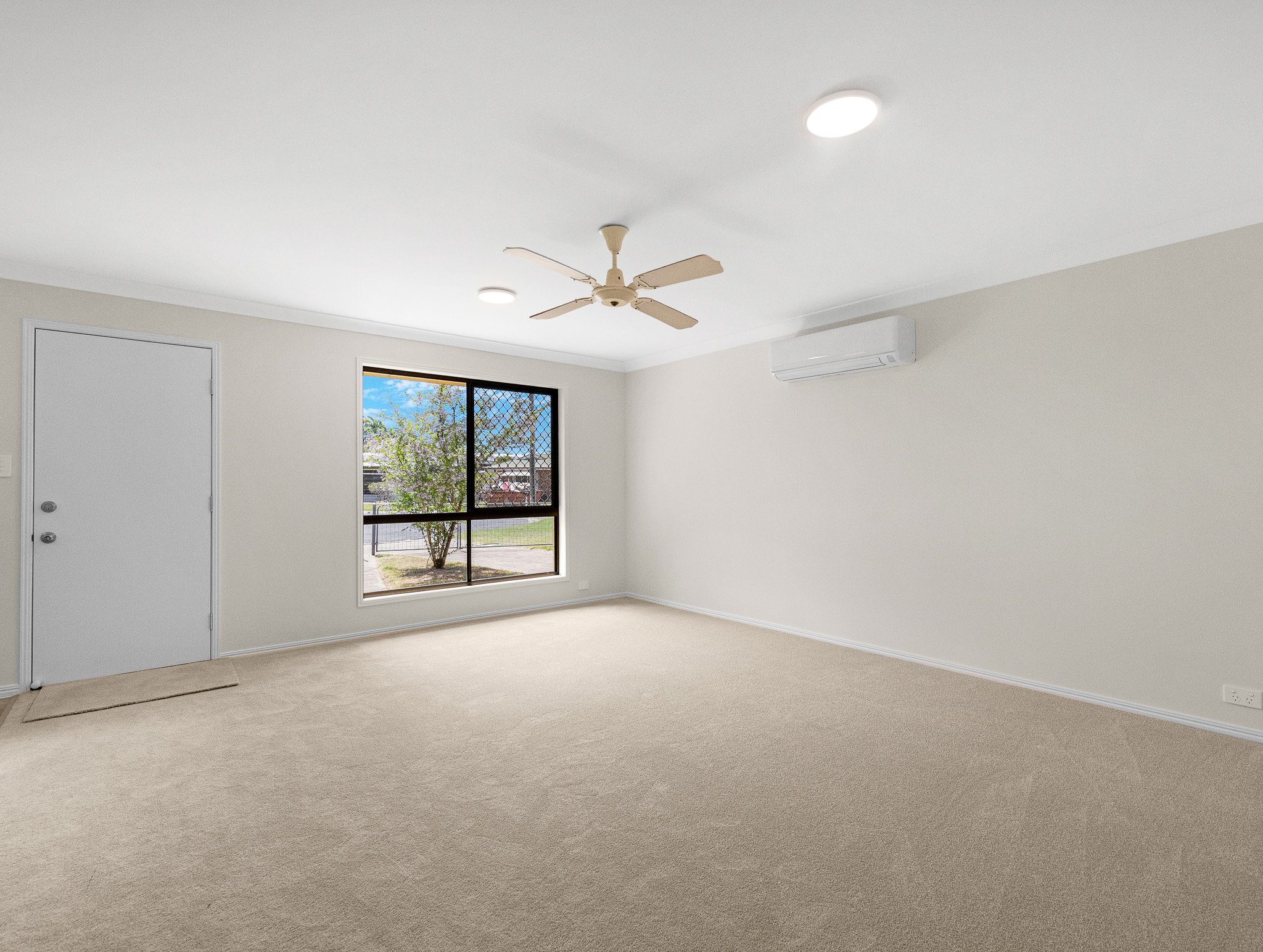 7 Pebble Court, TORQUAY, QLD 4655 AUS