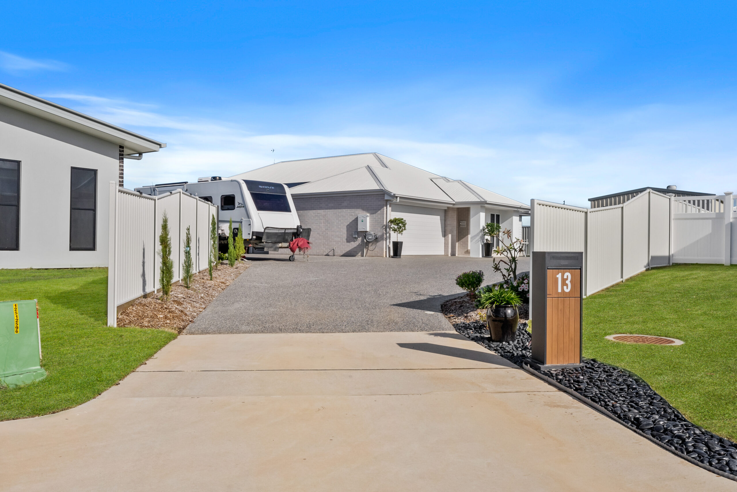 13 Mataranka Circuit, NIKENBAH, QLD 4655 AUS