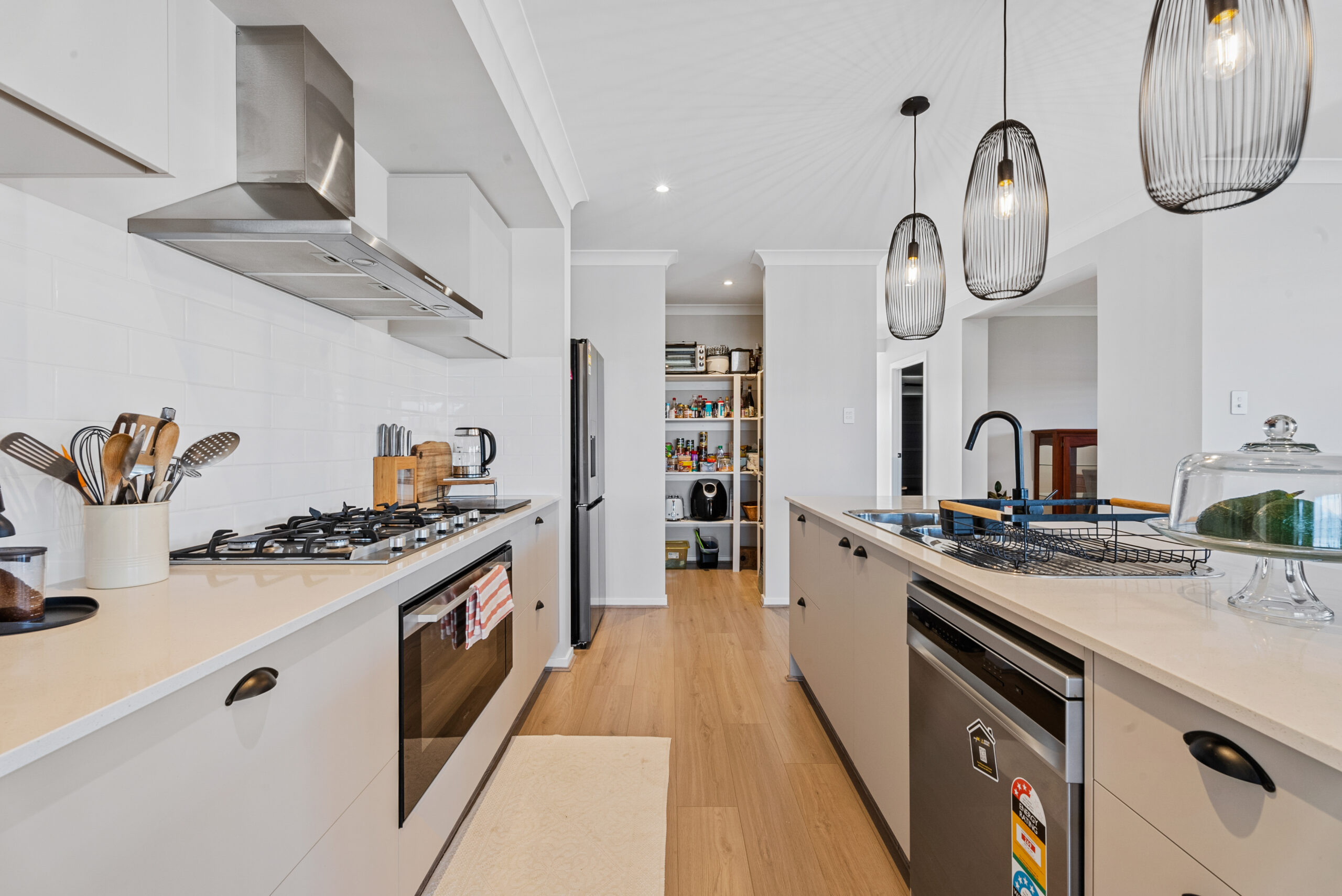 13 Mataranka Circuit, NIKENBAH, QLD 4655 AUS