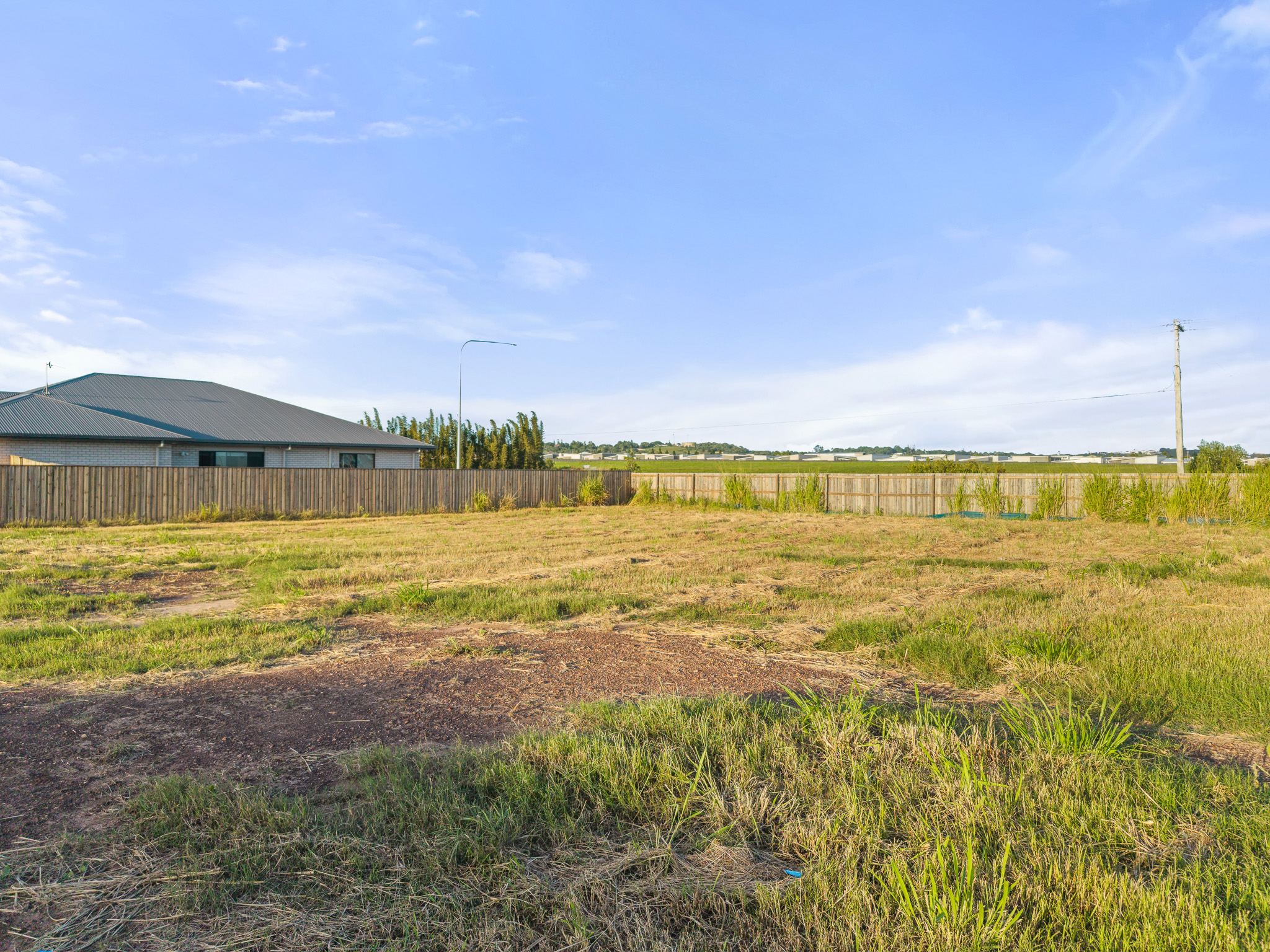 18 Hovea Circuit, NIKENBAH, QLD 4655 AUS