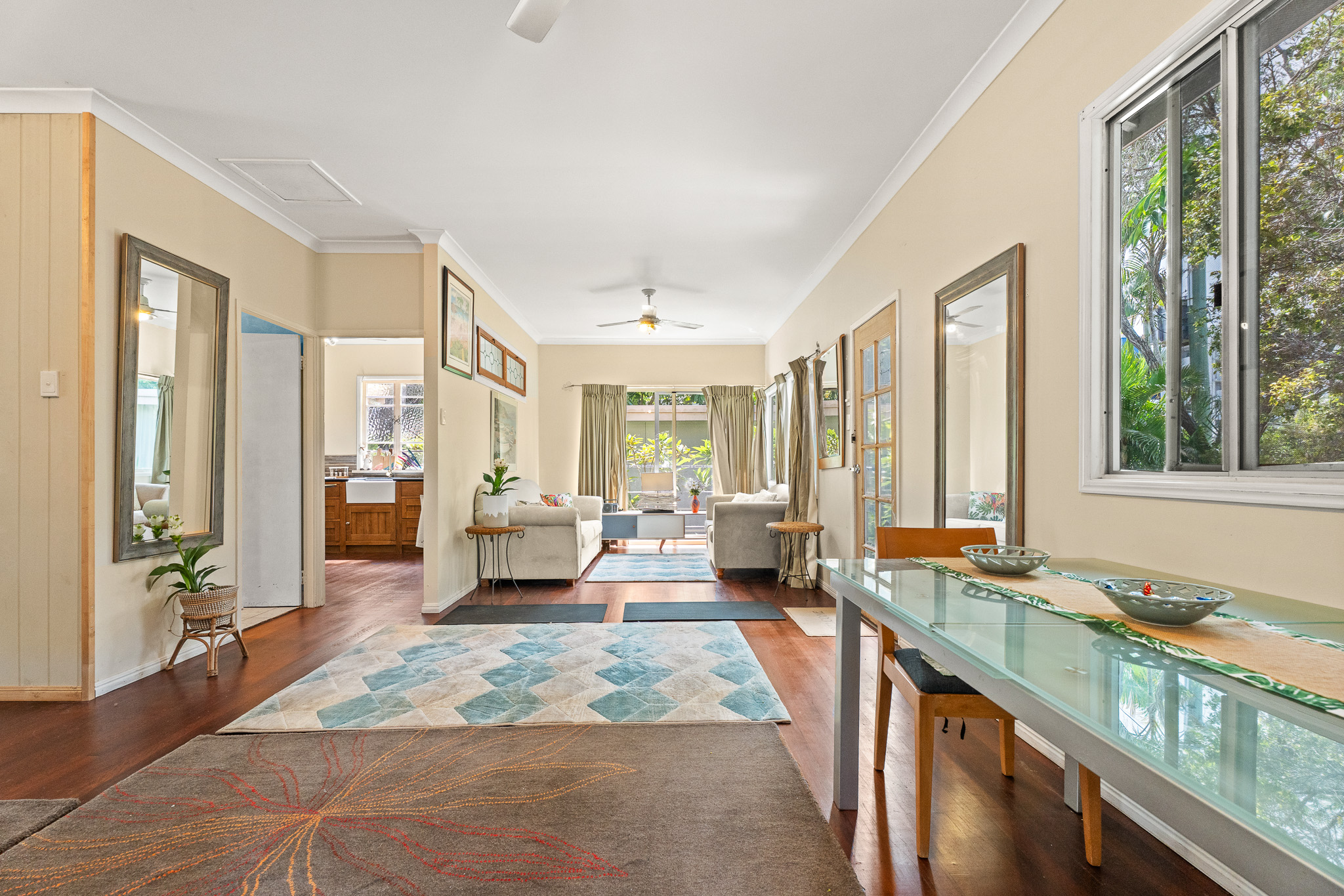 14 King Street, URANGAN, QLD 4655 AUS