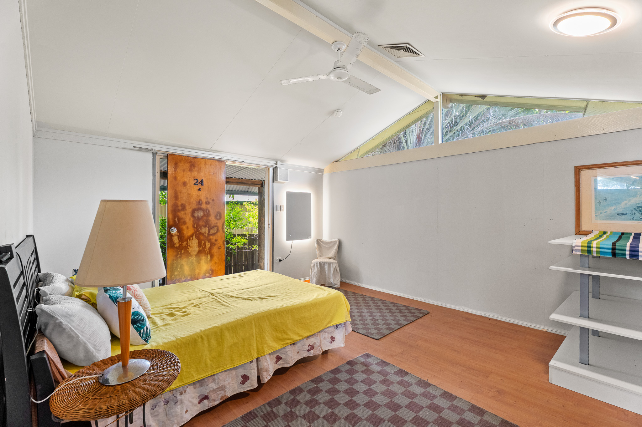 14 King Street, URANGAN, QLD 4655 AUS