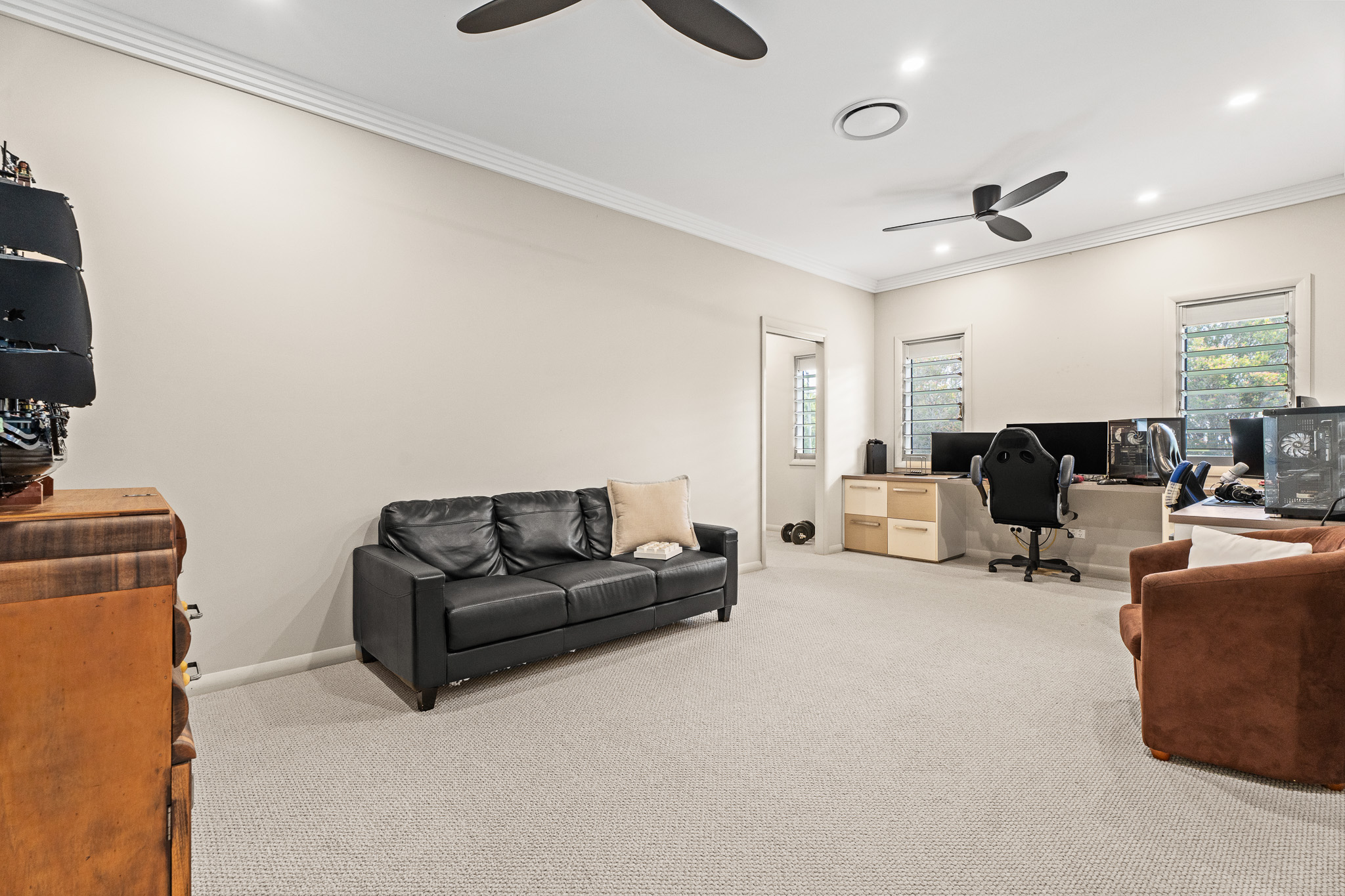 9-11 Gundesen Drive, URRAWEEN, QLD 4655 AUS