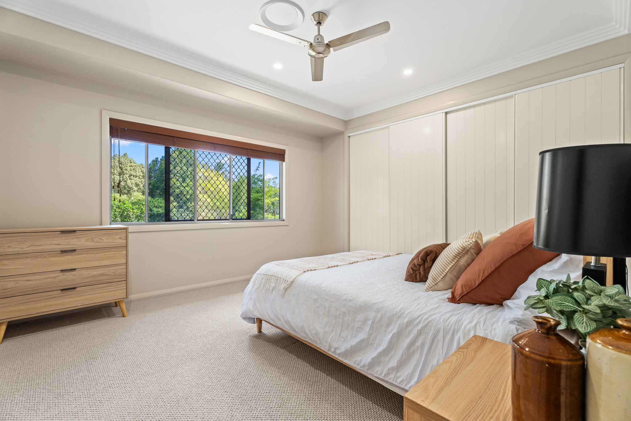 9-11 Gundesen Drive, URRAWEEN, QLD 4655 AUS