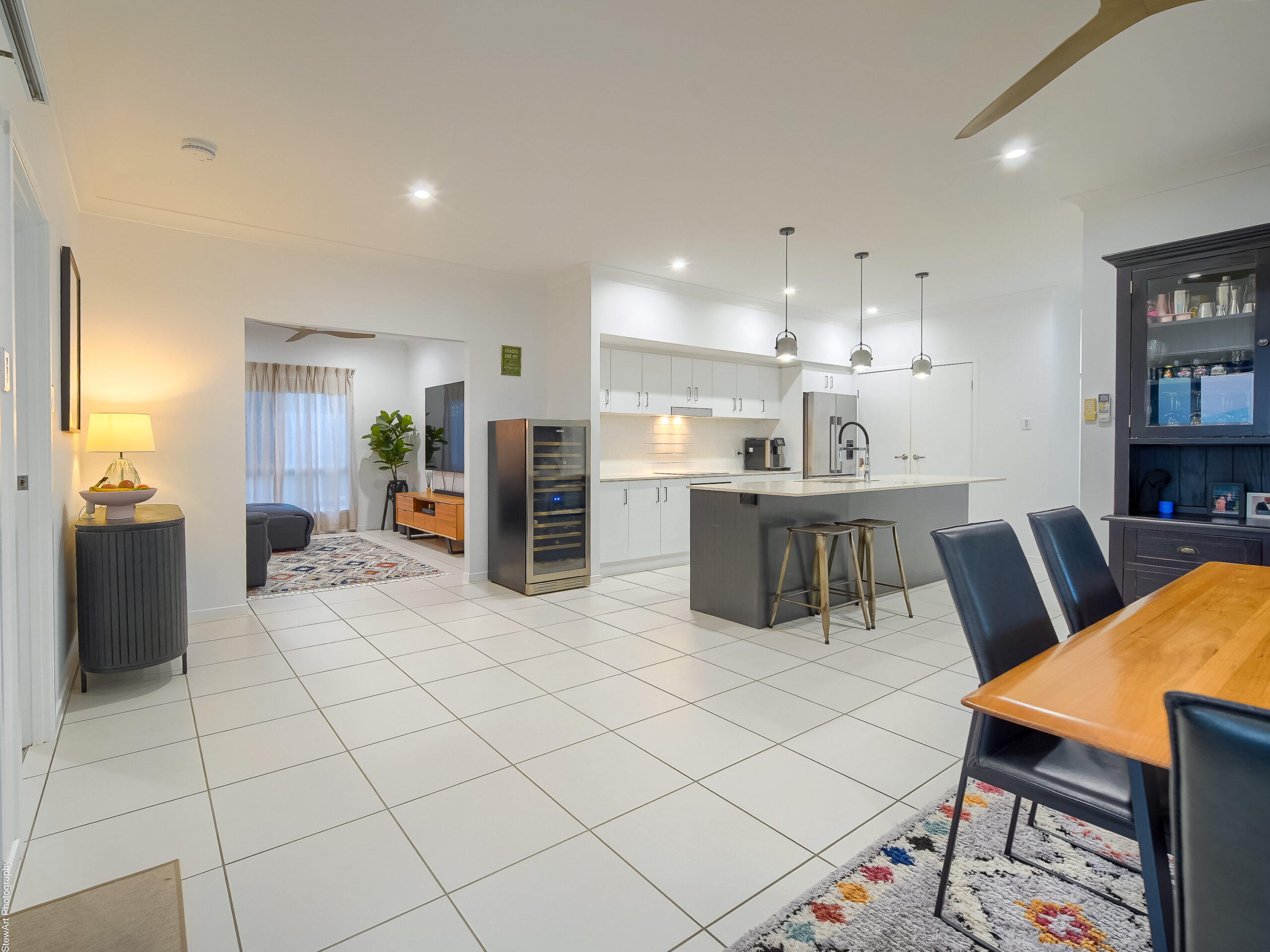 7 Seacrest Drive, WONDUNNA, QLD 4655 AUS