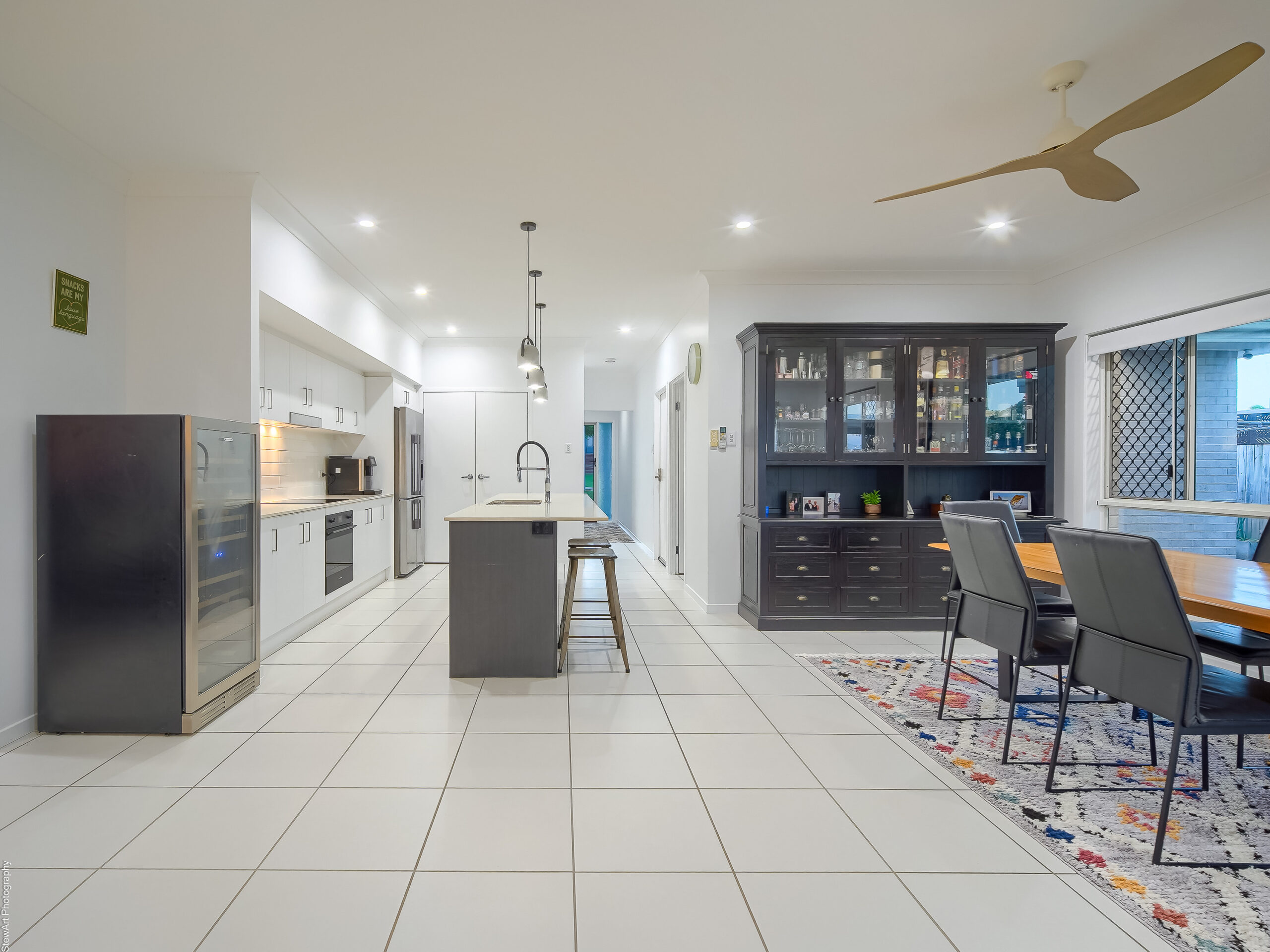 7 Seacrest Drive, WONDUNNA, QLD 4655 AUS