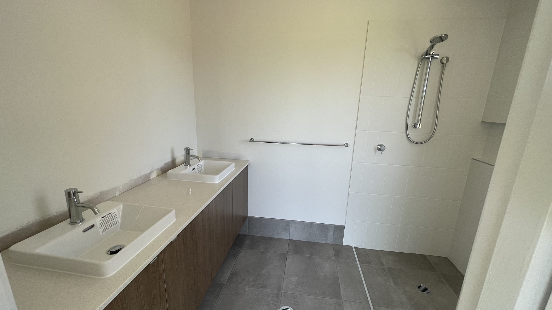 29 Waugh Street, URANGAN, QLD 4655 AUS