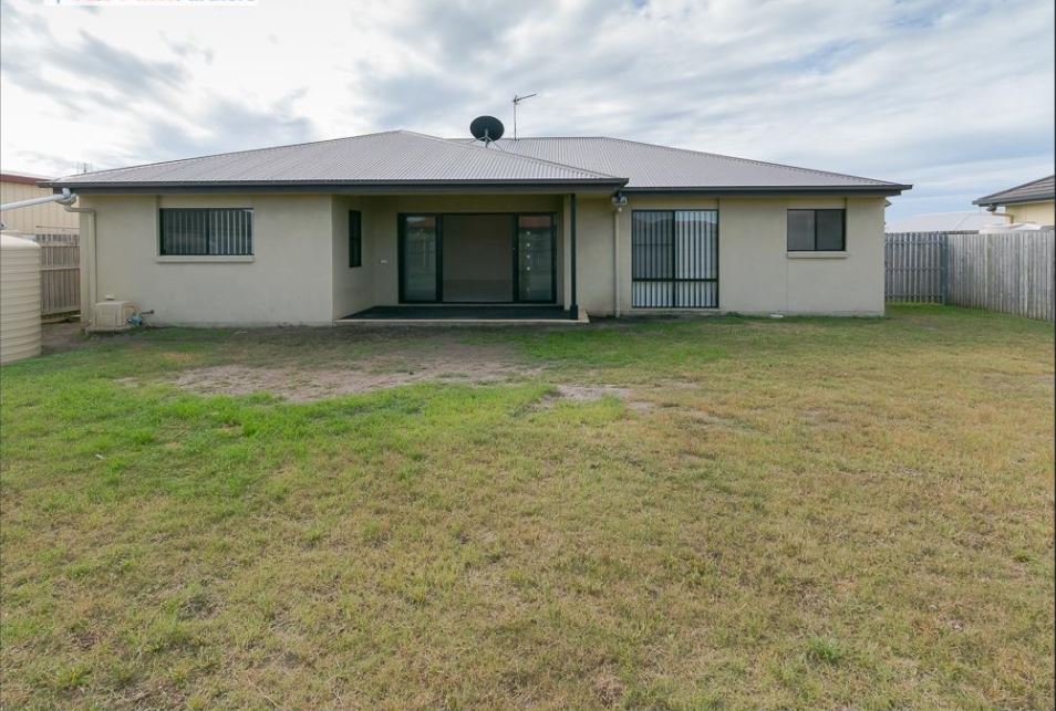 24 Bounty Circuit, ELI WATERS, QLD 4655 AUS