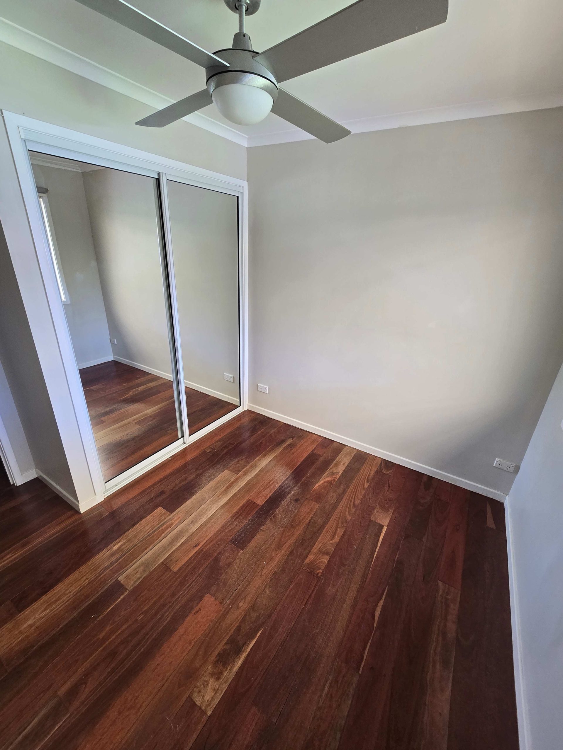 98 Hammond Street, URANGAN, QLD 4655 AUS