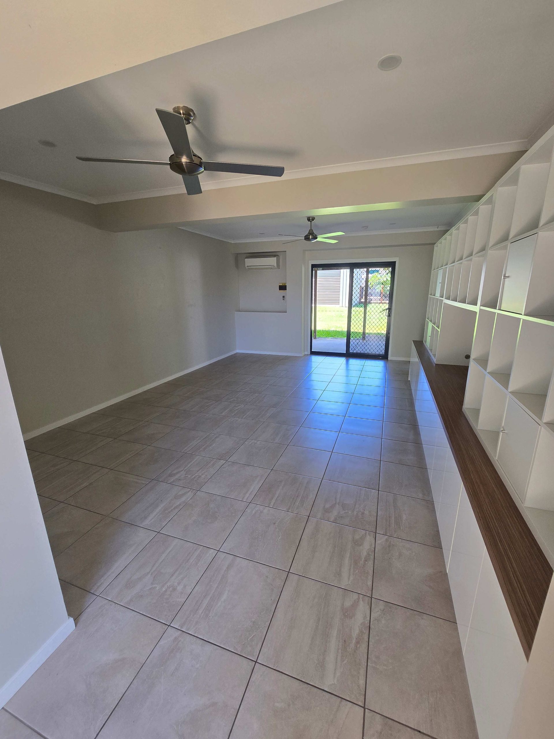 98 Hammond Street, URANGAN, QLD 4655 AUS