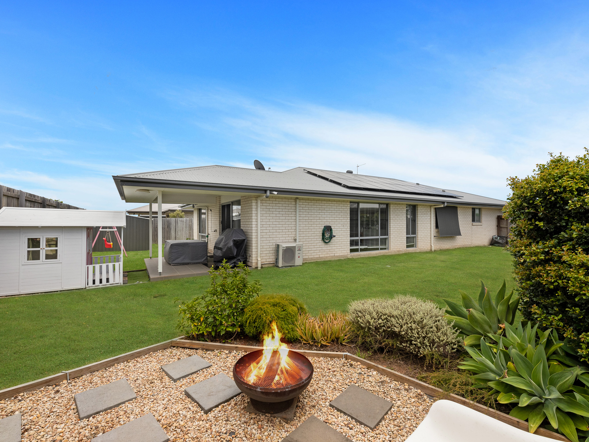 15 Wylie Way, URRAWEEN, QLD 4655 AUS