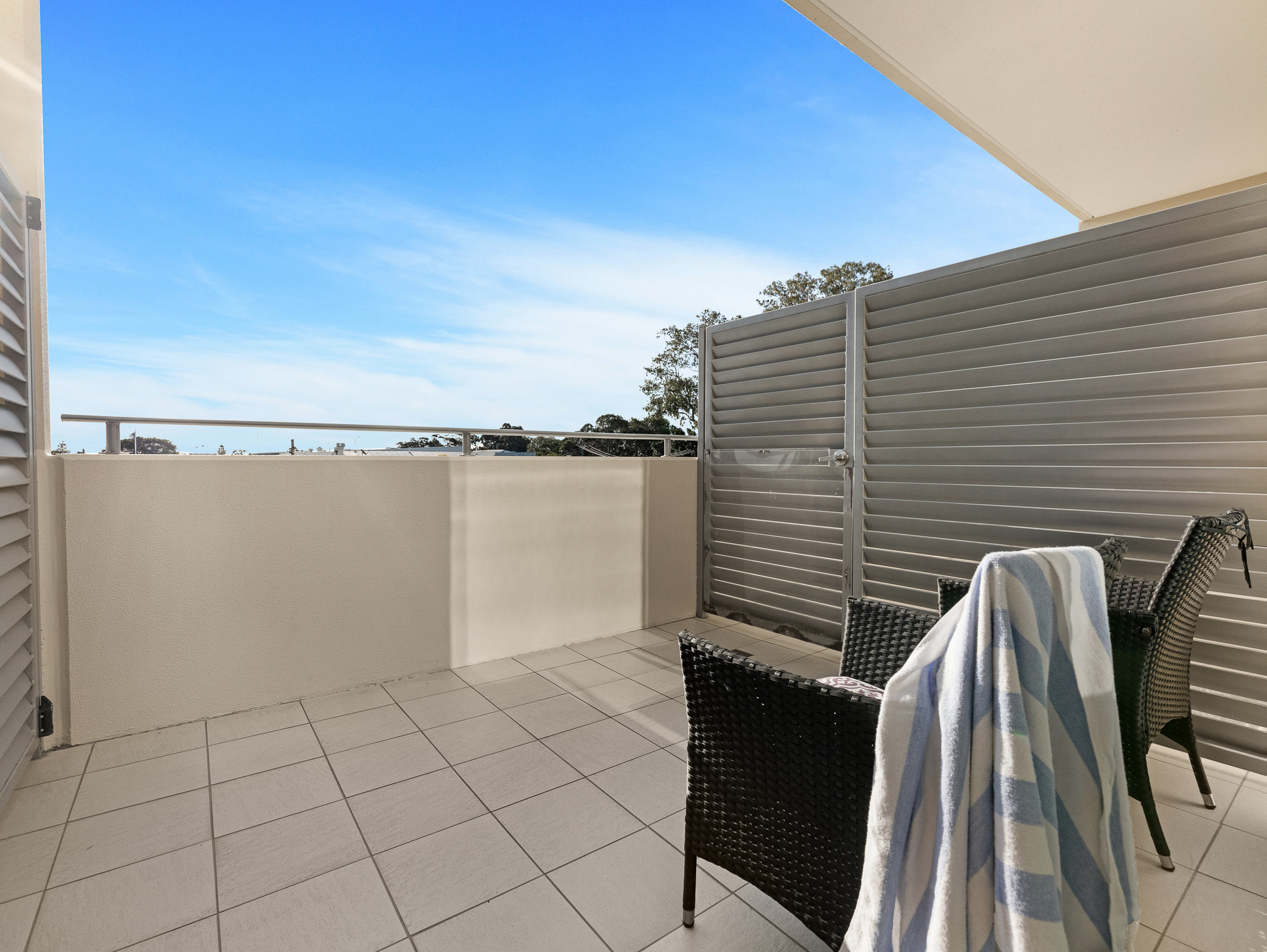 302/350 Esplanade, SCARNESS, QLD 4655 AUS