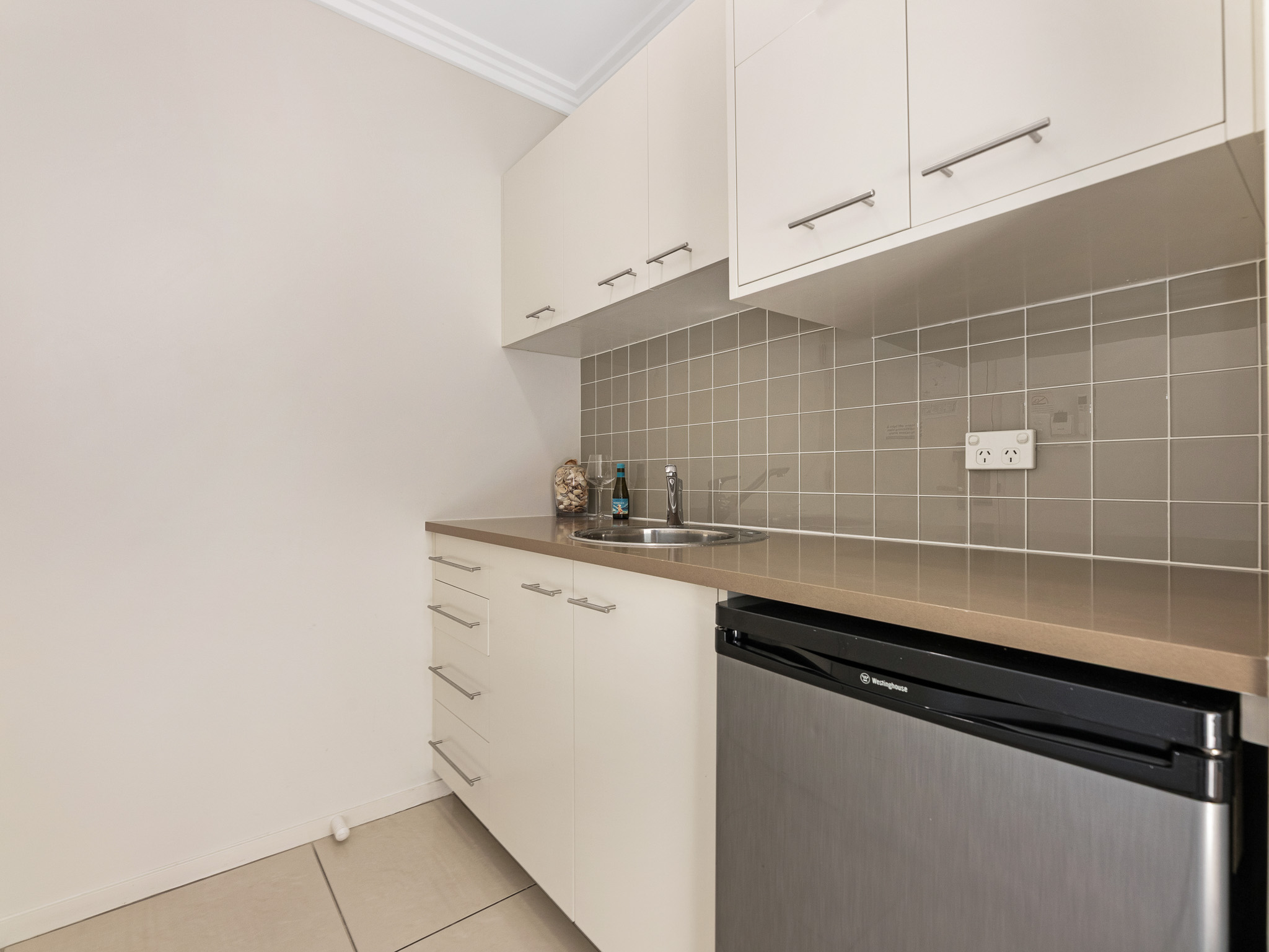 302/350 Esplanade, SCARNESS, QLD 4655 AUS