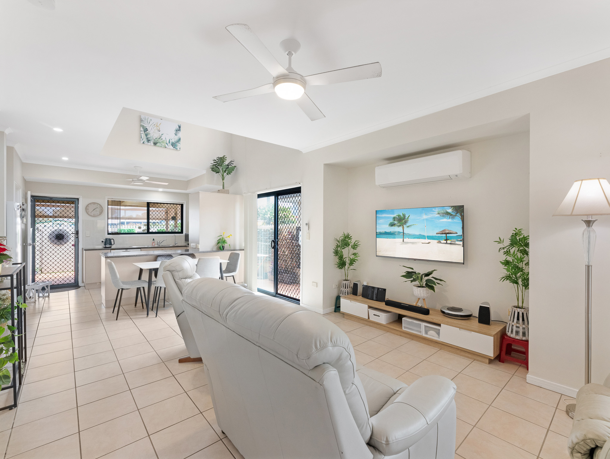 102/34-56 Elizabeth Street, URANGAN, QLD 4655 AUS