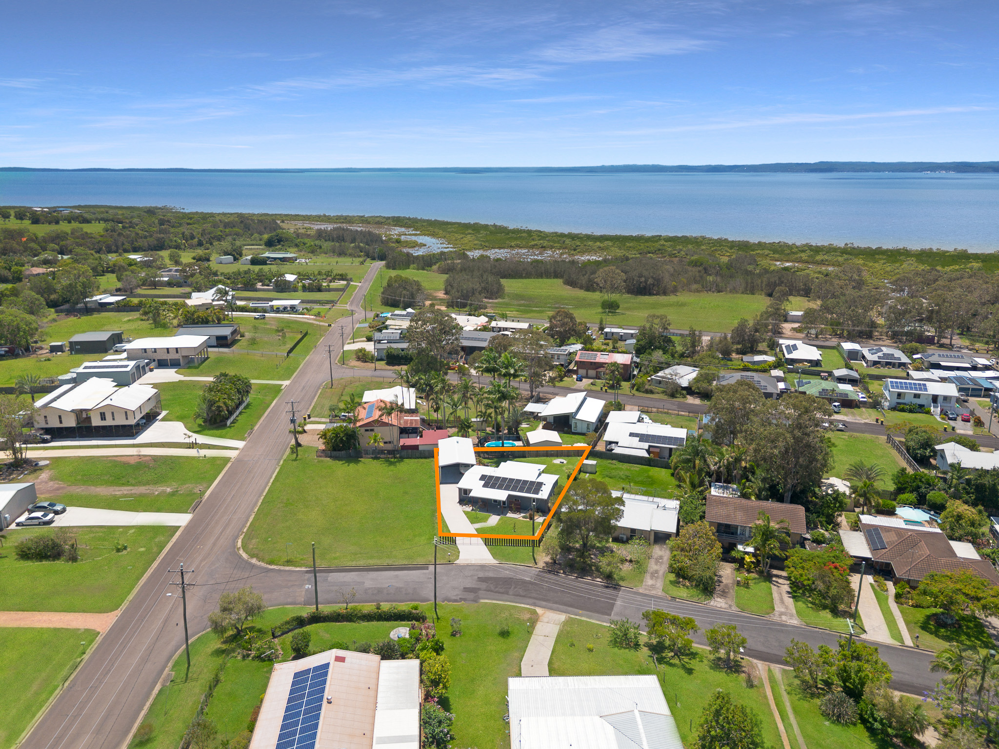 4 Avolet Crescent, RIVER HEADS, QLD 4655 AUS