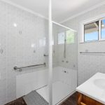 25 Flinders Street, POINT VERNON, QLD 4655 AUS