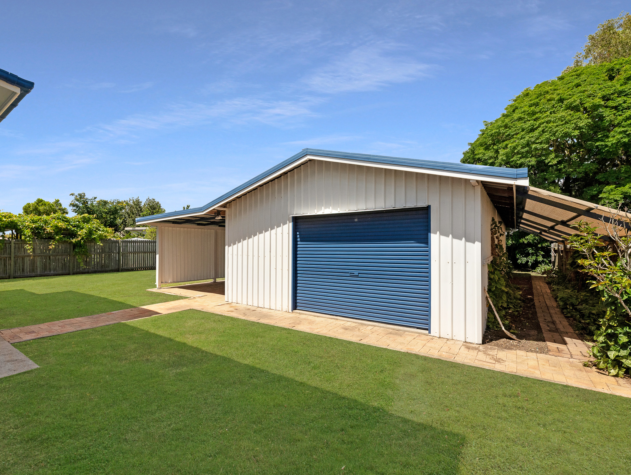 25 Flinders Street, POINT VERNON, QLD 4655 AUS