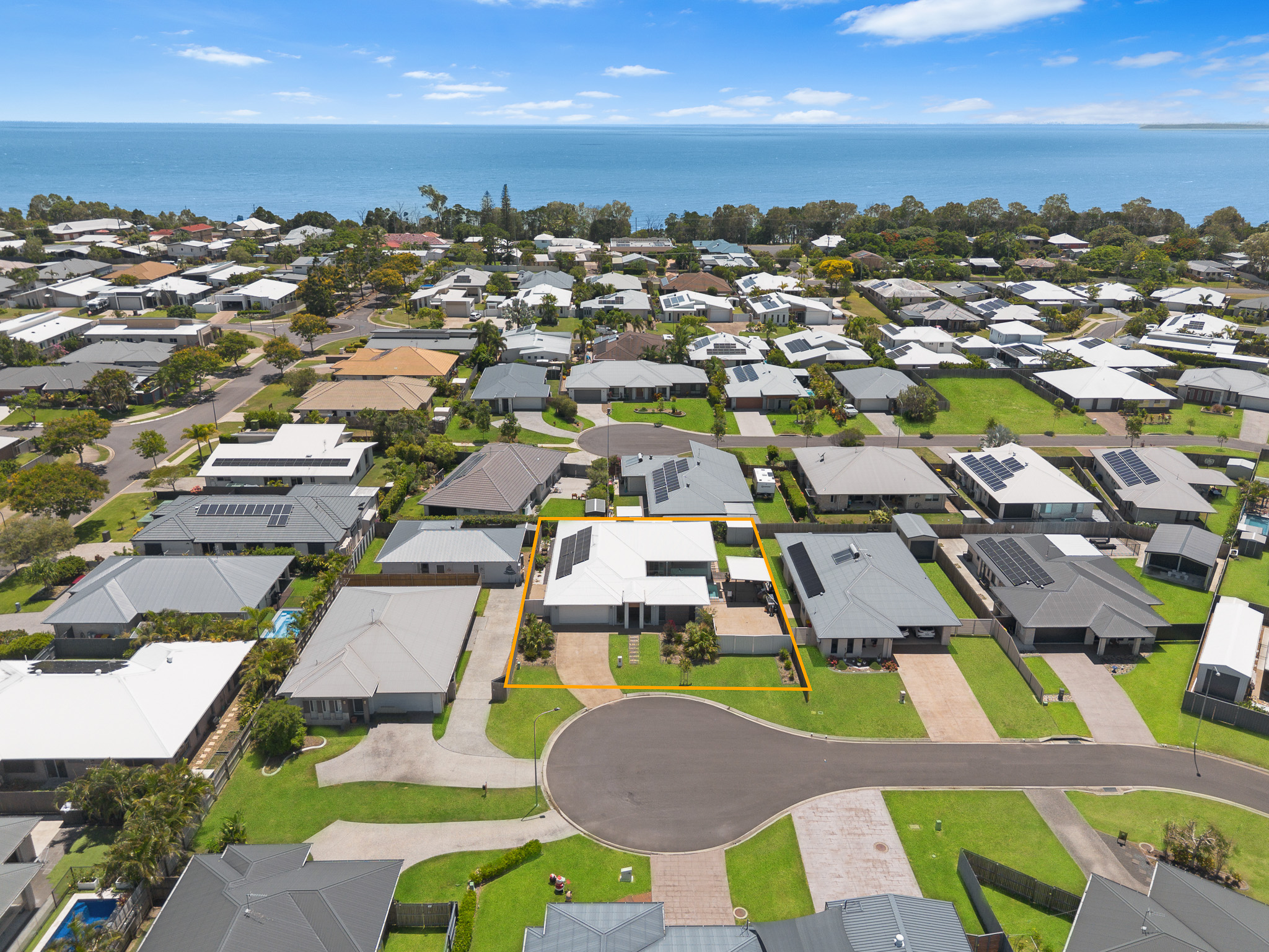 7 Regatta Court, PIALBA, QLD 4655 AUS