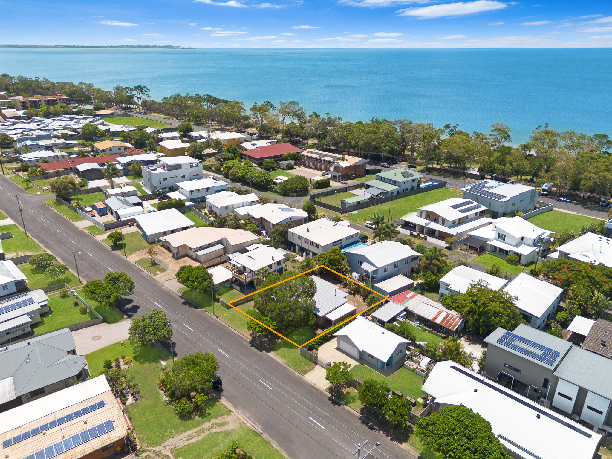 160 Cypress Street, URANGAN, QLD 4655 AUS