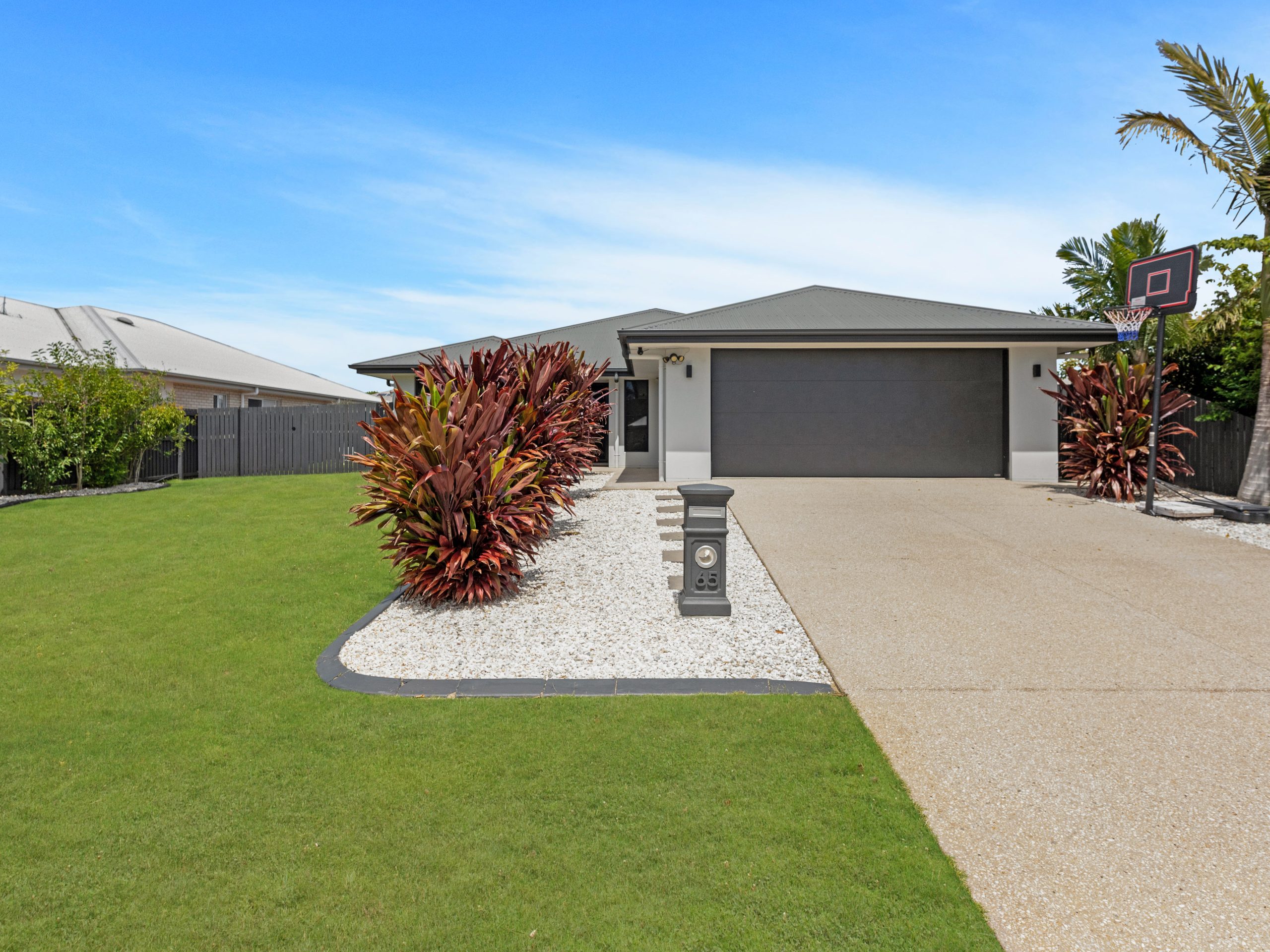 65 Pantlins Lane, URRAWEEN, QLD 4655 AUS