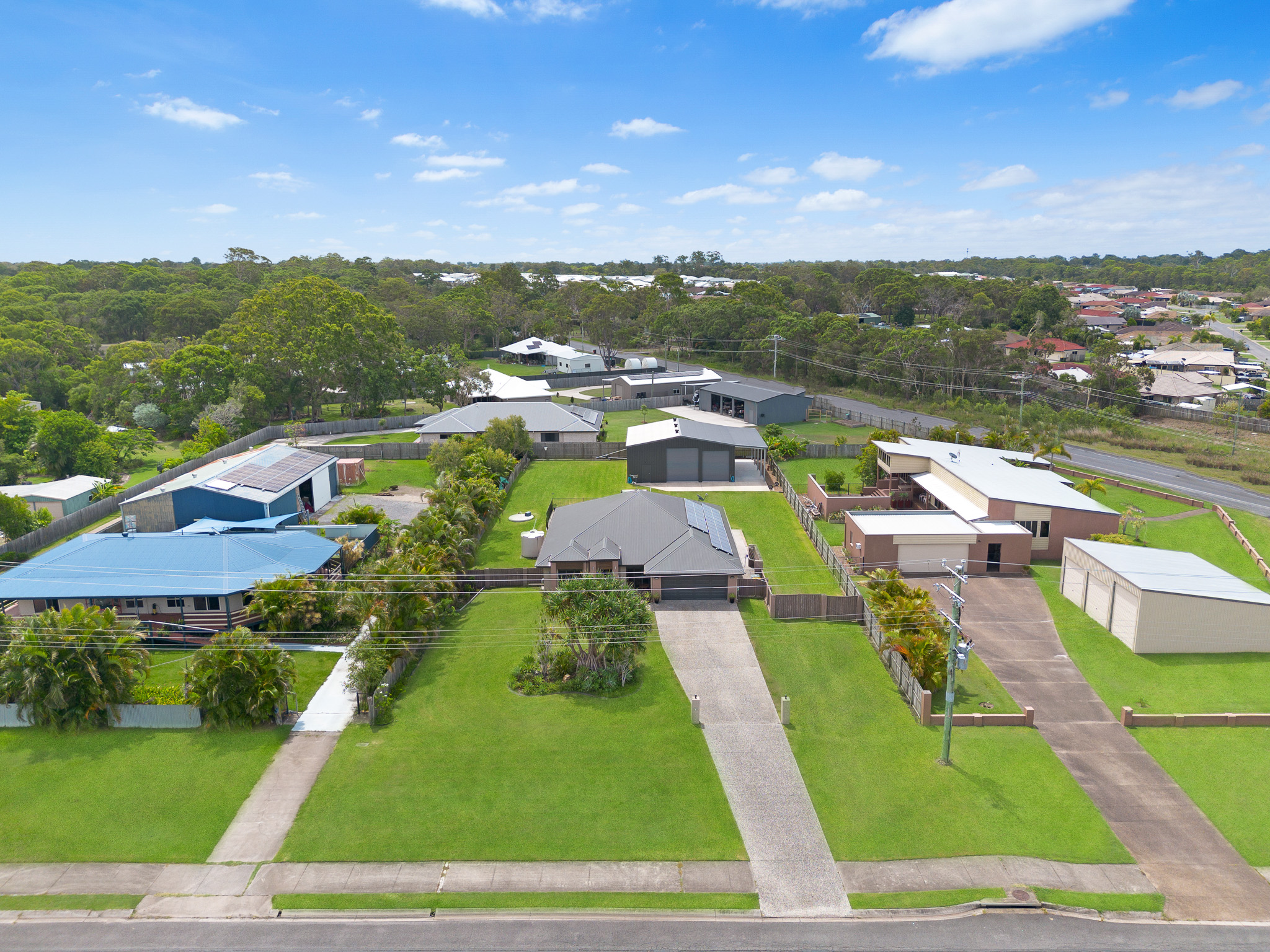 2 Walkers Road, URANGAN, QLD 4655 AUS