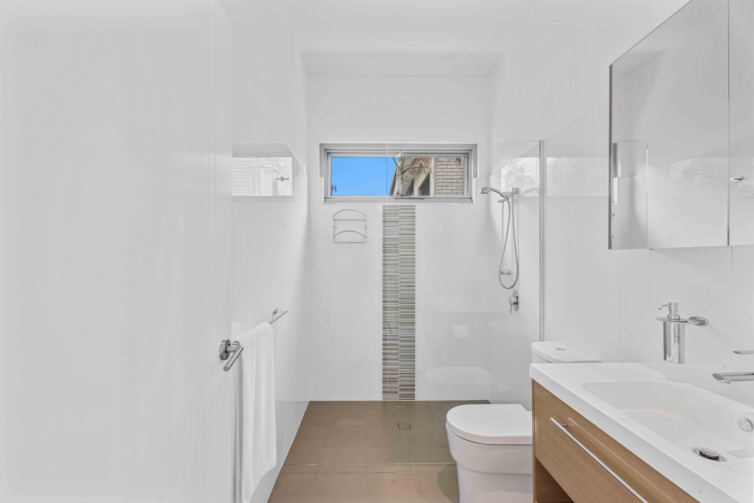 14 Regency Avenue, URRAWEEN, QLD 4655 AUS