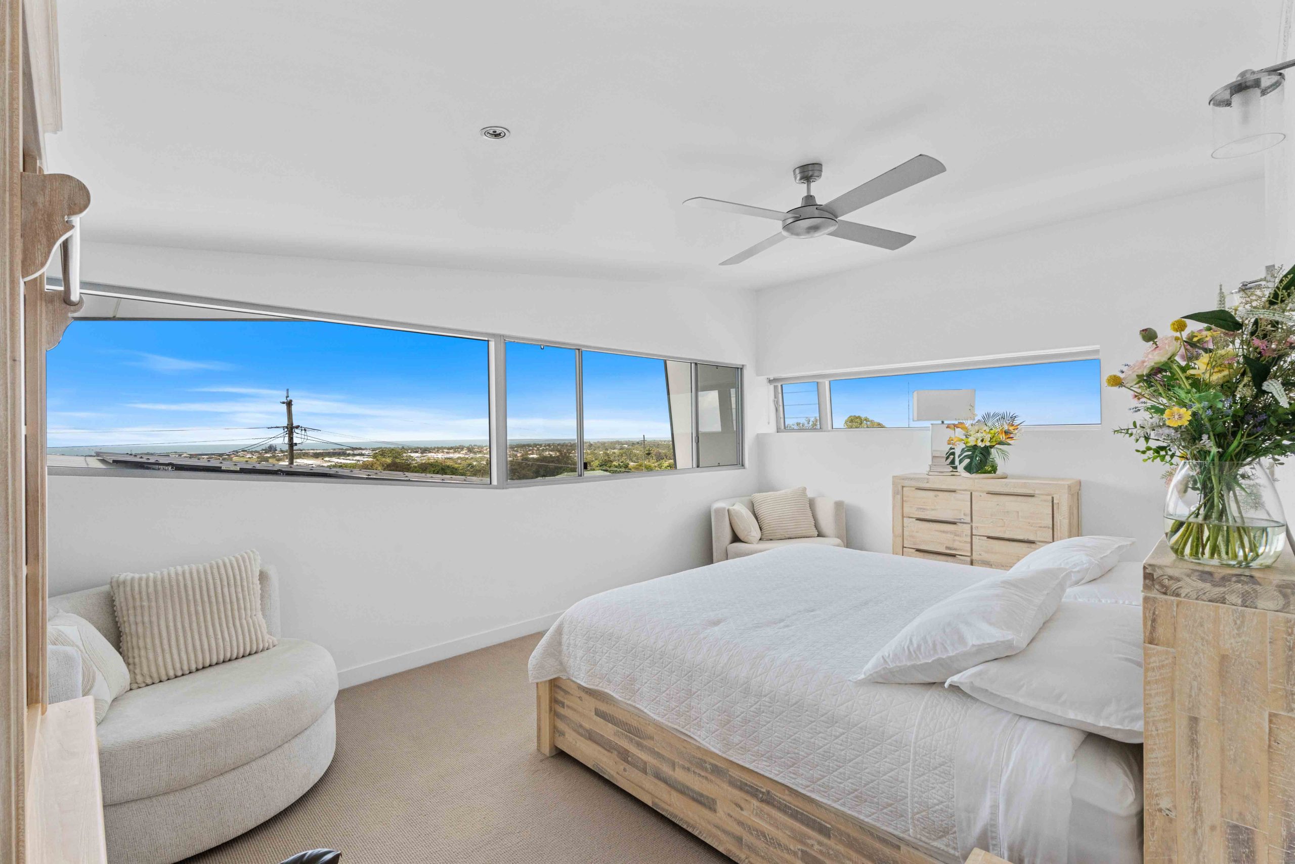 14 Regency Avenue, URRAWEEN, QLD 4655 AUS