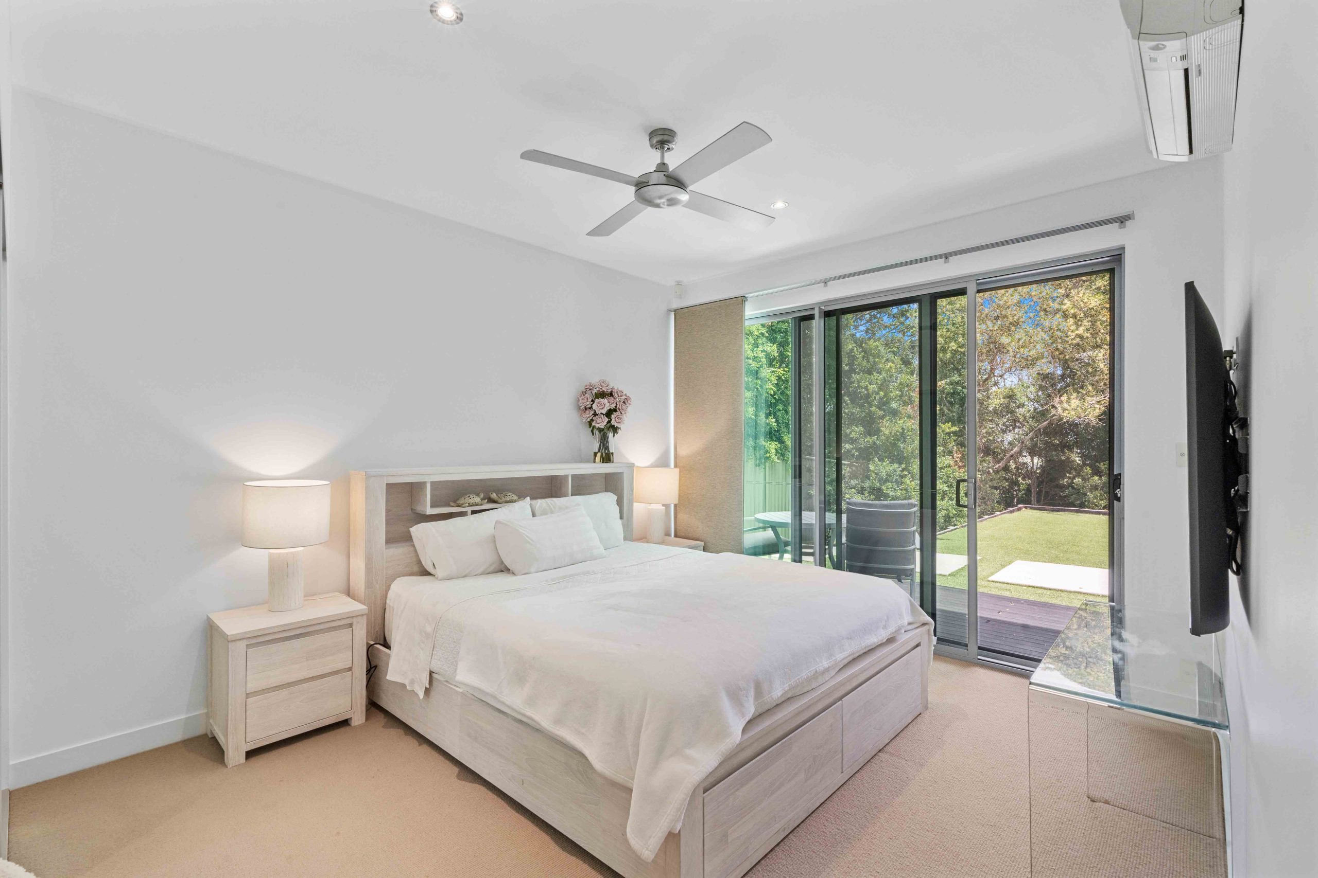 14 Regency Avenue, URRAWEEN, QLD 4655 AUS