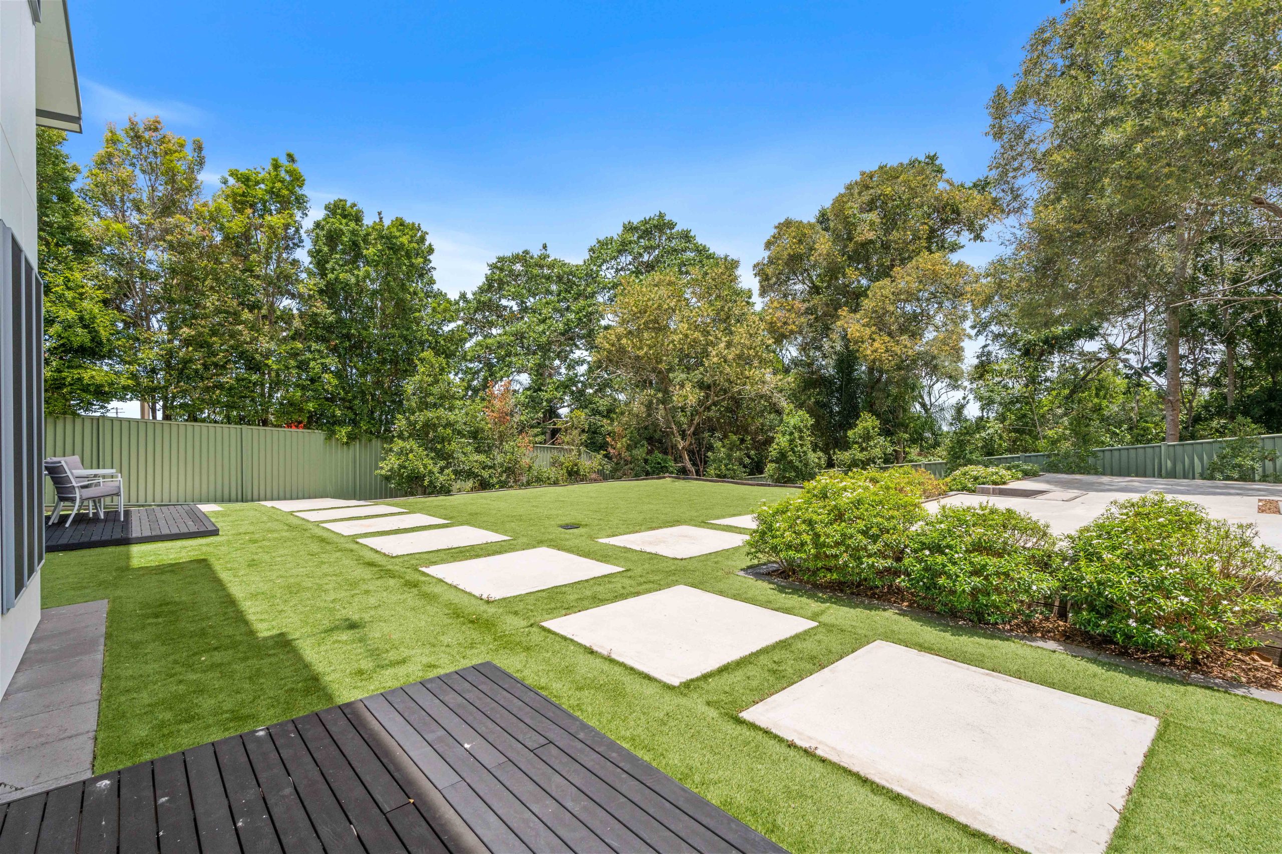 14 Regency Avenue, URRAWEEN, QLD 4655 AUS