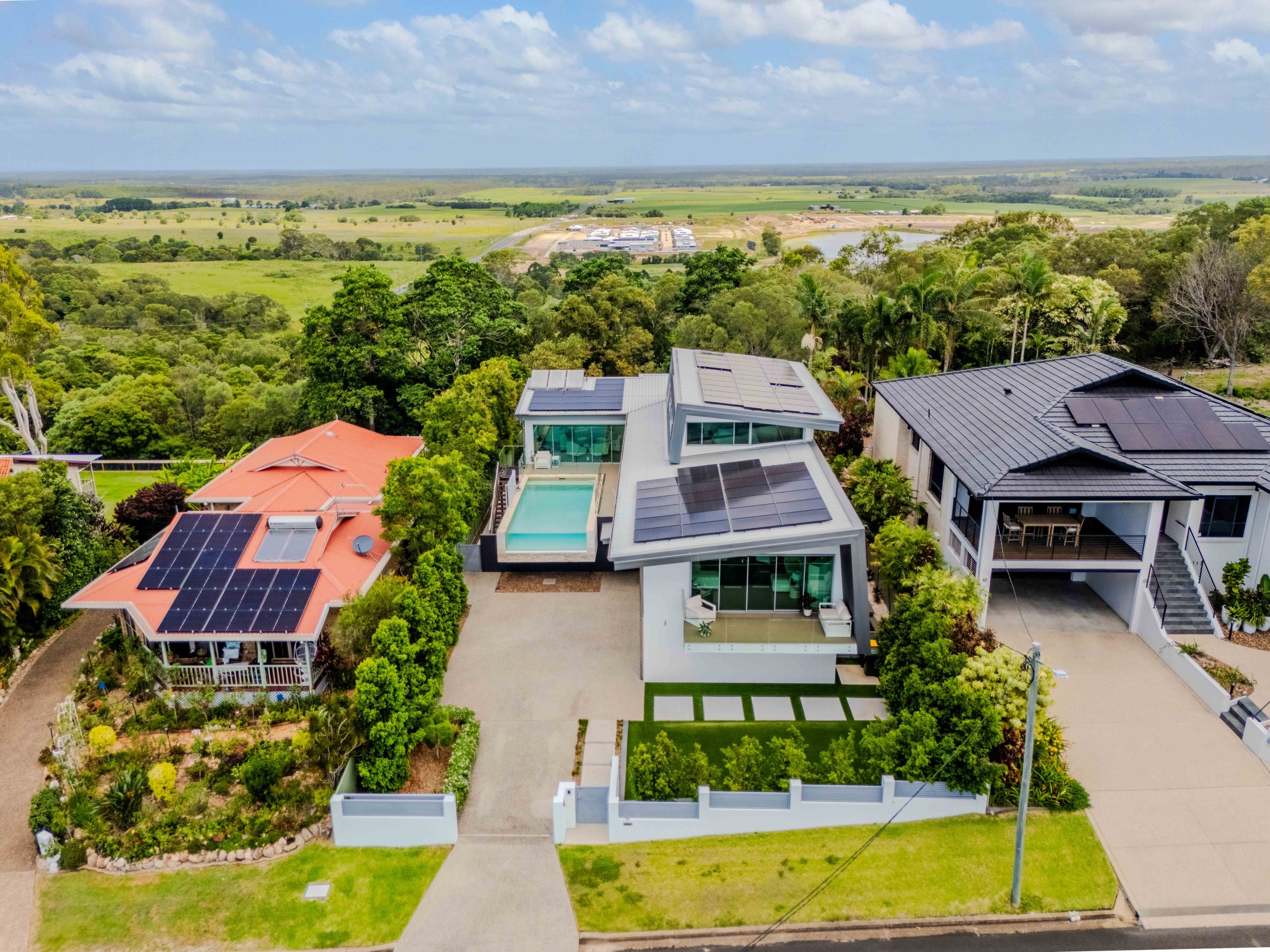 14 Regency Avenue, URRAWEEN, QLD 4655 AUS