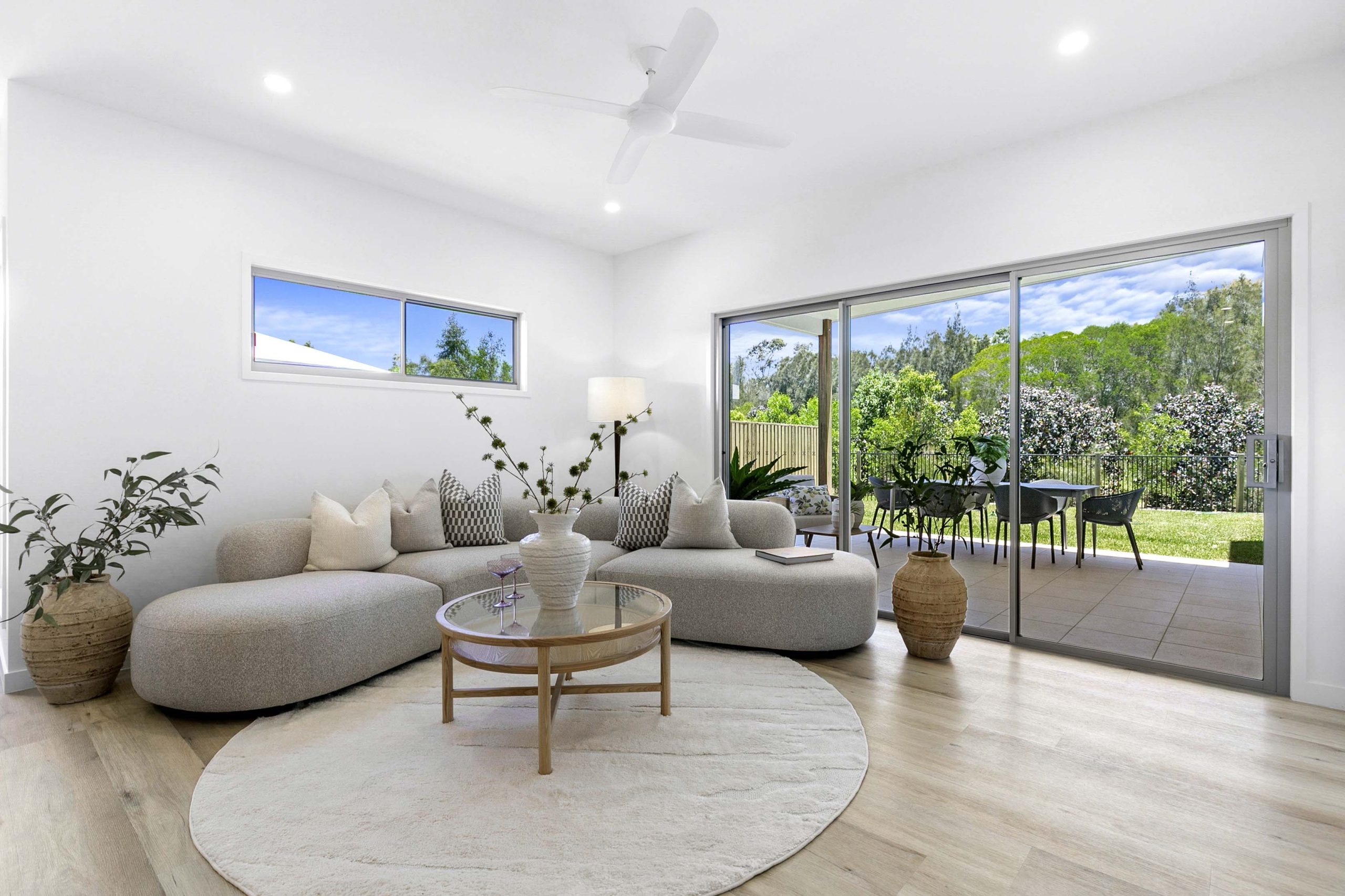 39 Oceanview Street, POINT VERNON, QLD 4655 AUS