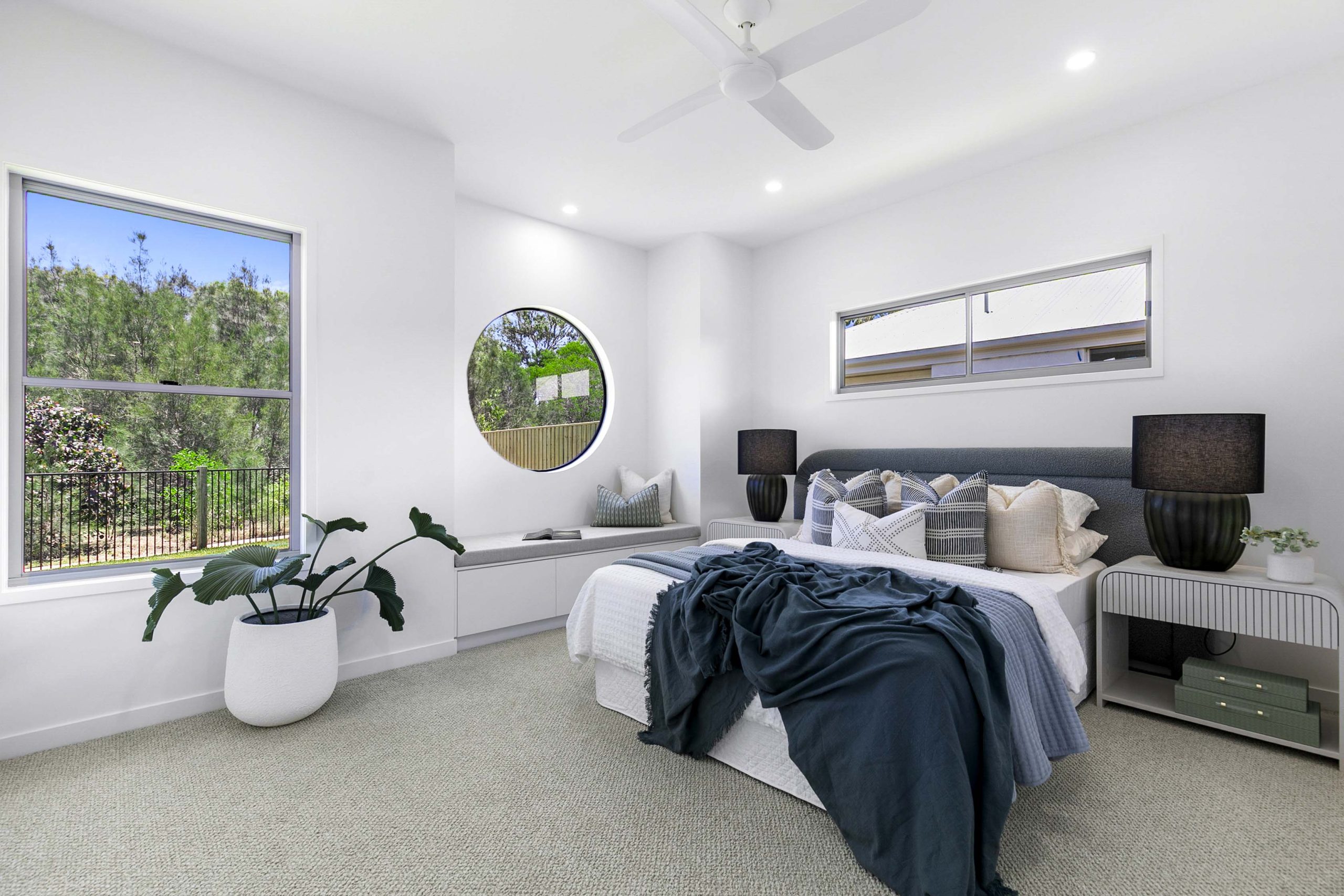 39 Oceanview Street, POINT VERNON, QLD 4655 AUS